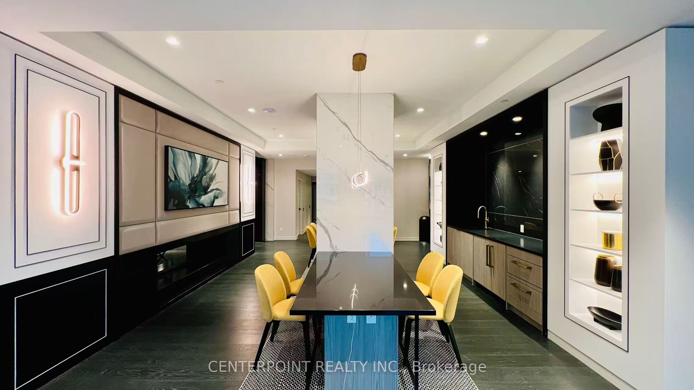 8 Wellesley Street W 2916 Property Photo 20