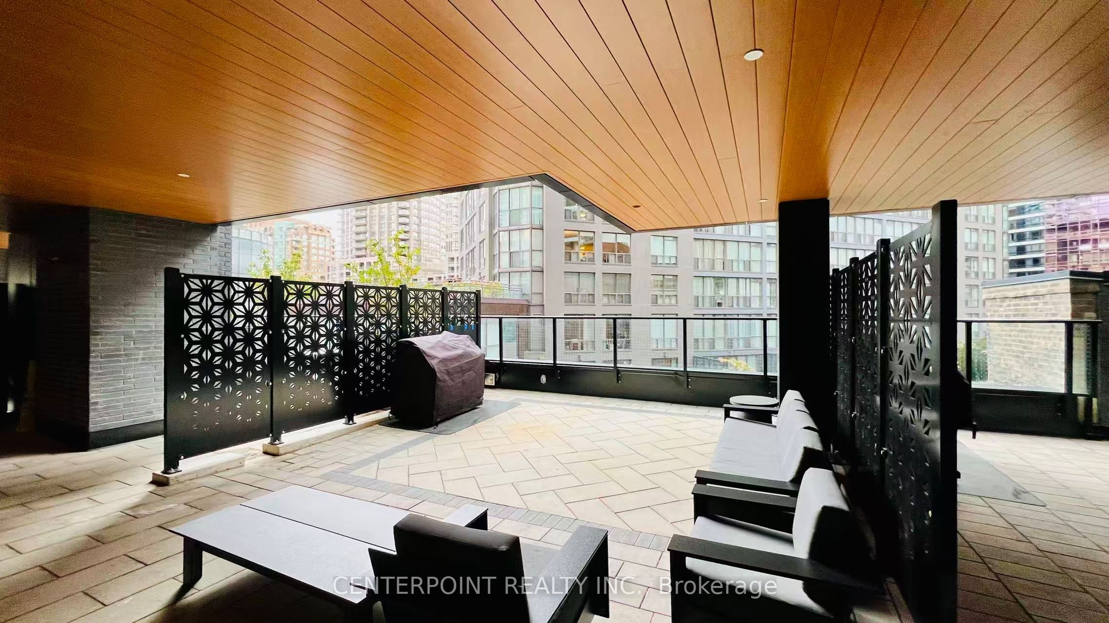 8 Wellesley Street W 2916 Property Photo 21