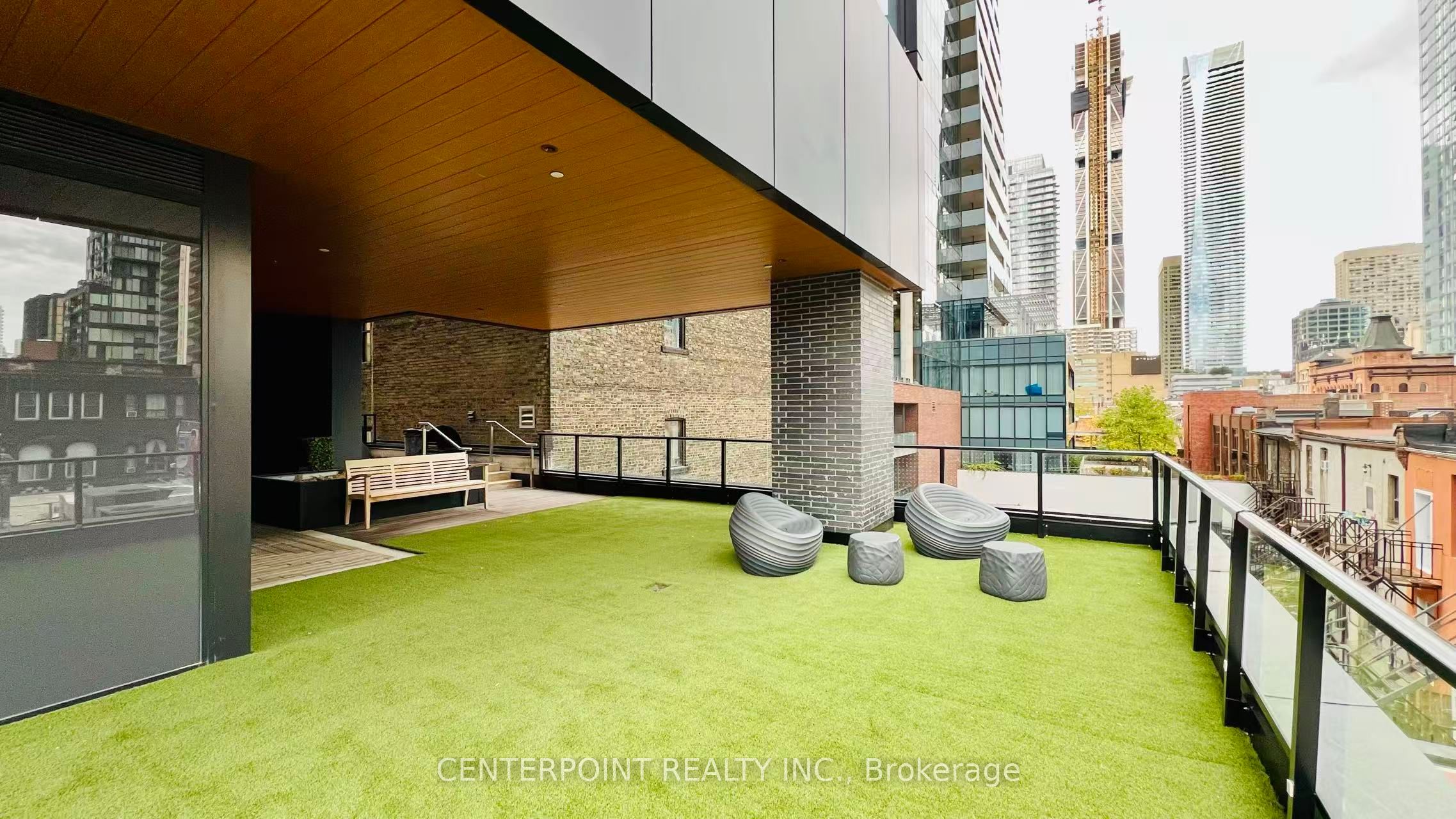 8 Wellesley Street W 2916 Property Photo 22