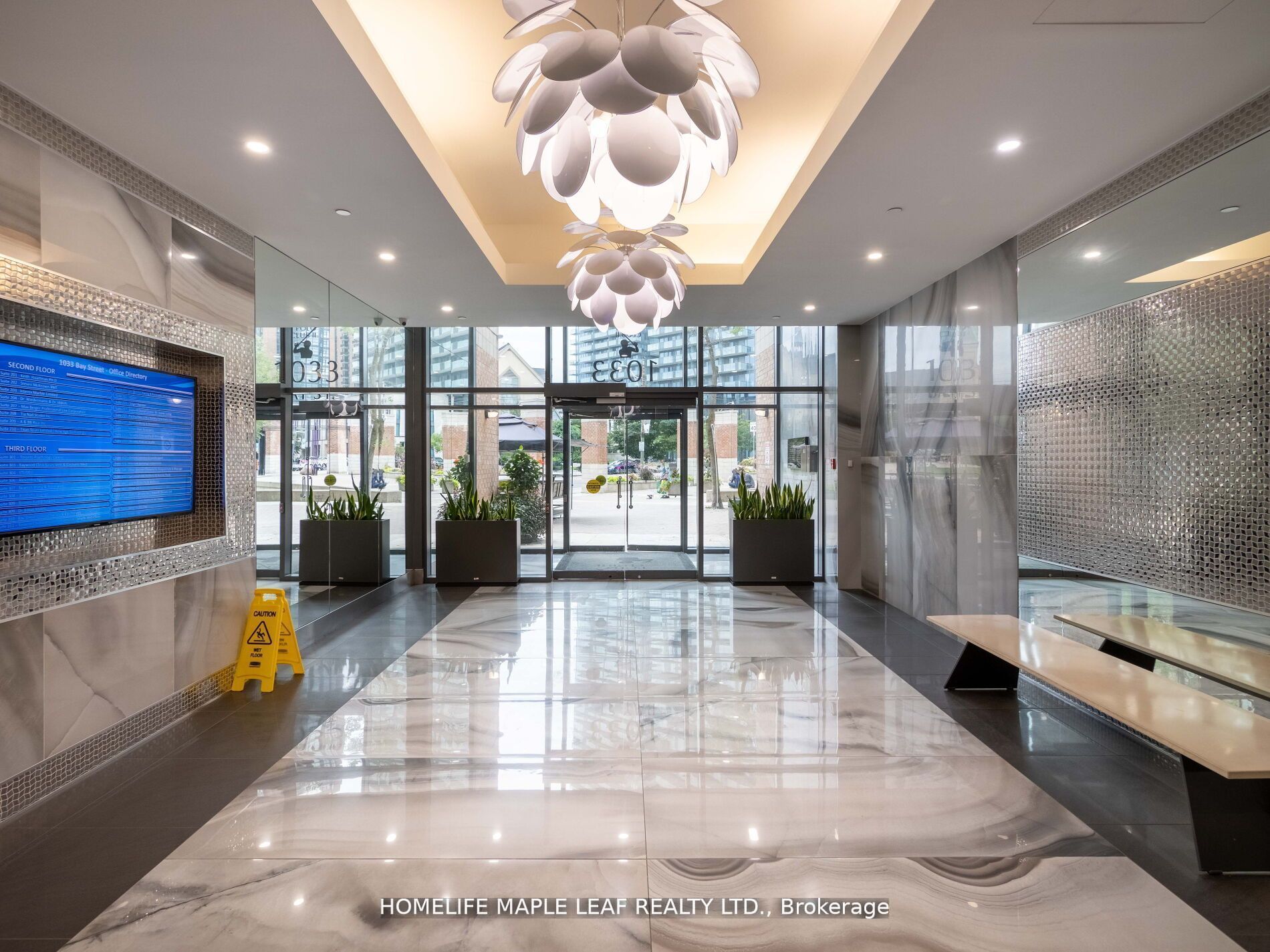 1033 Bay Street 219 Property Photo 6