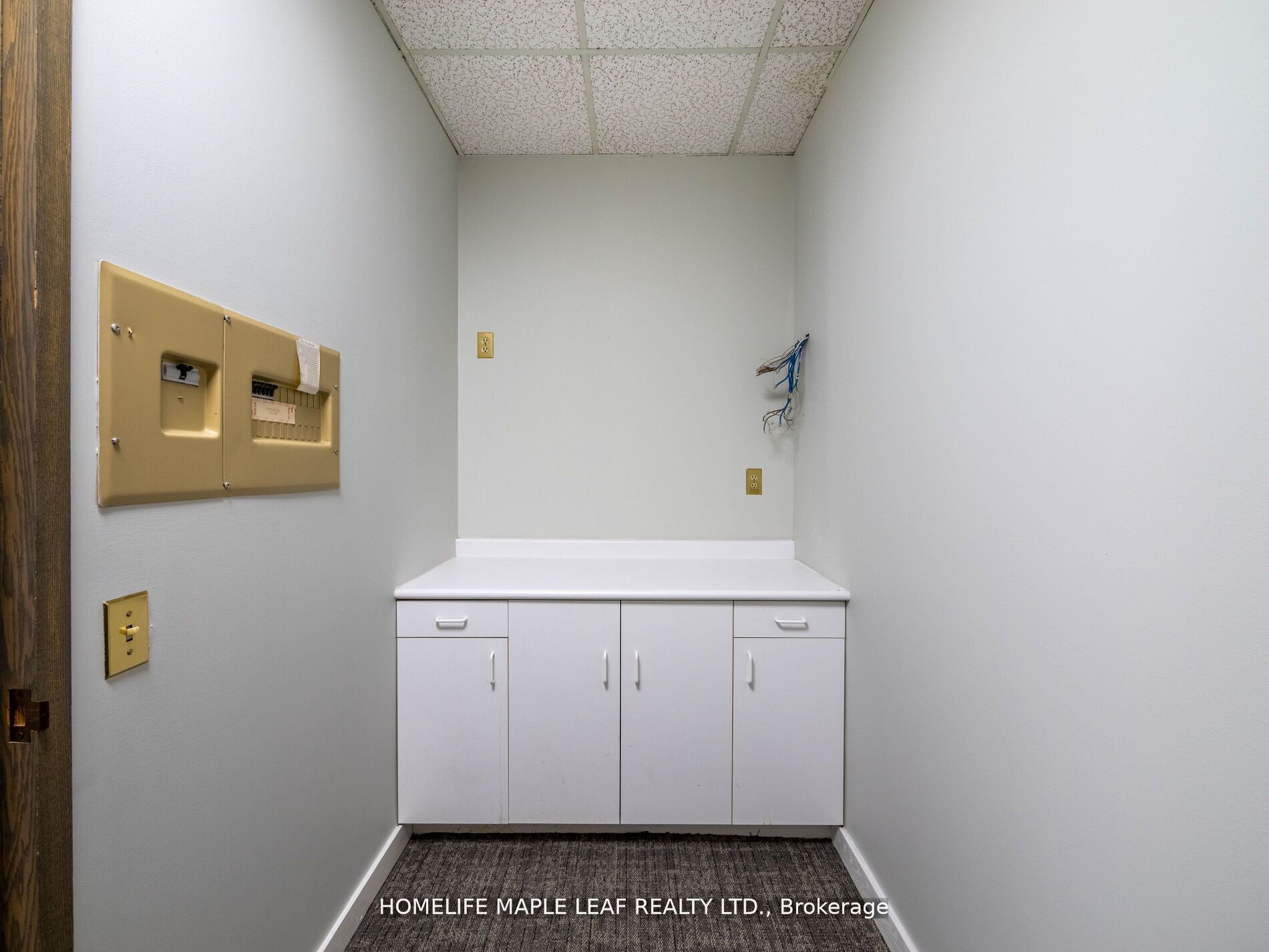 1033 Bay Street 219 Property Photo 14