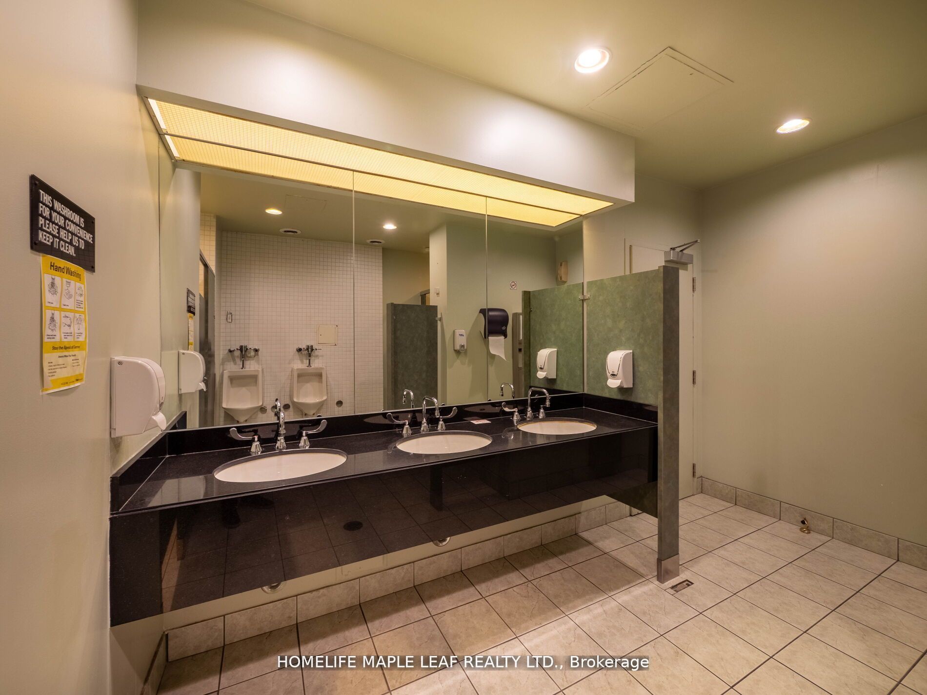 1033 Bay Street 219 Property Photo 32