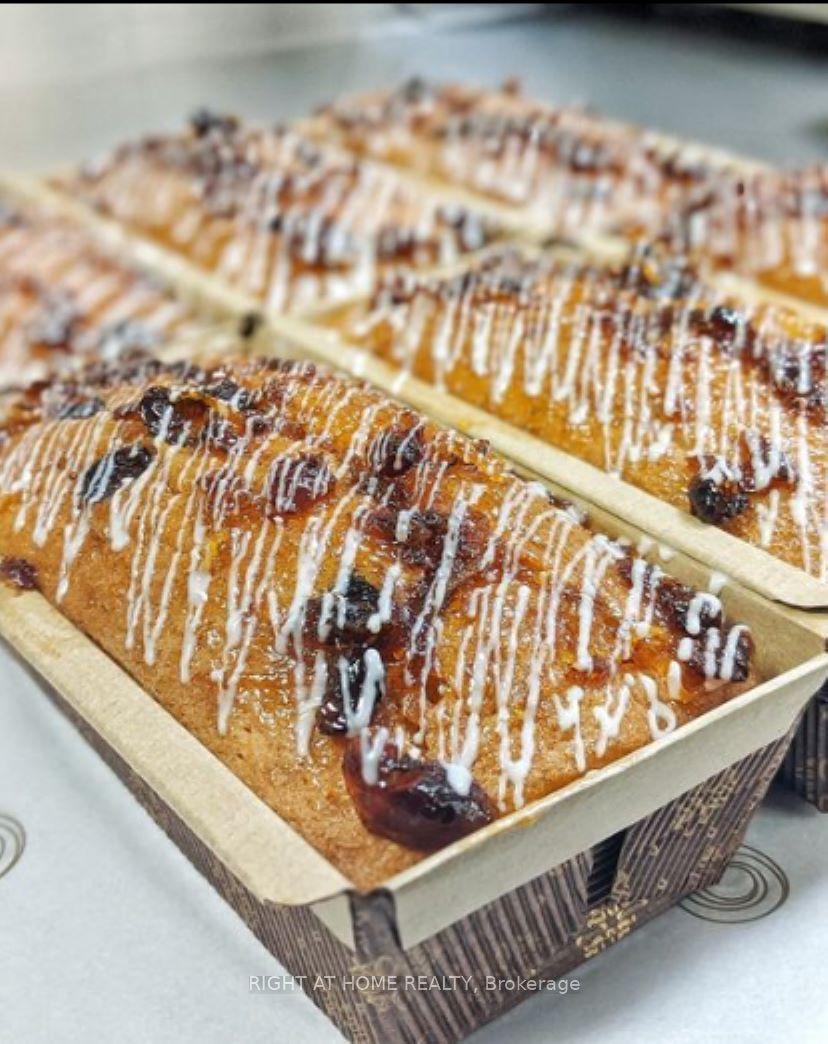 500 Lawrence Avenue 29 Property Photo 5