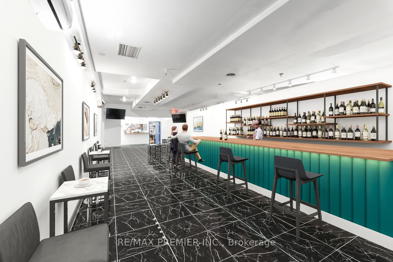 365 King Street W Main Floor Property Photo 6