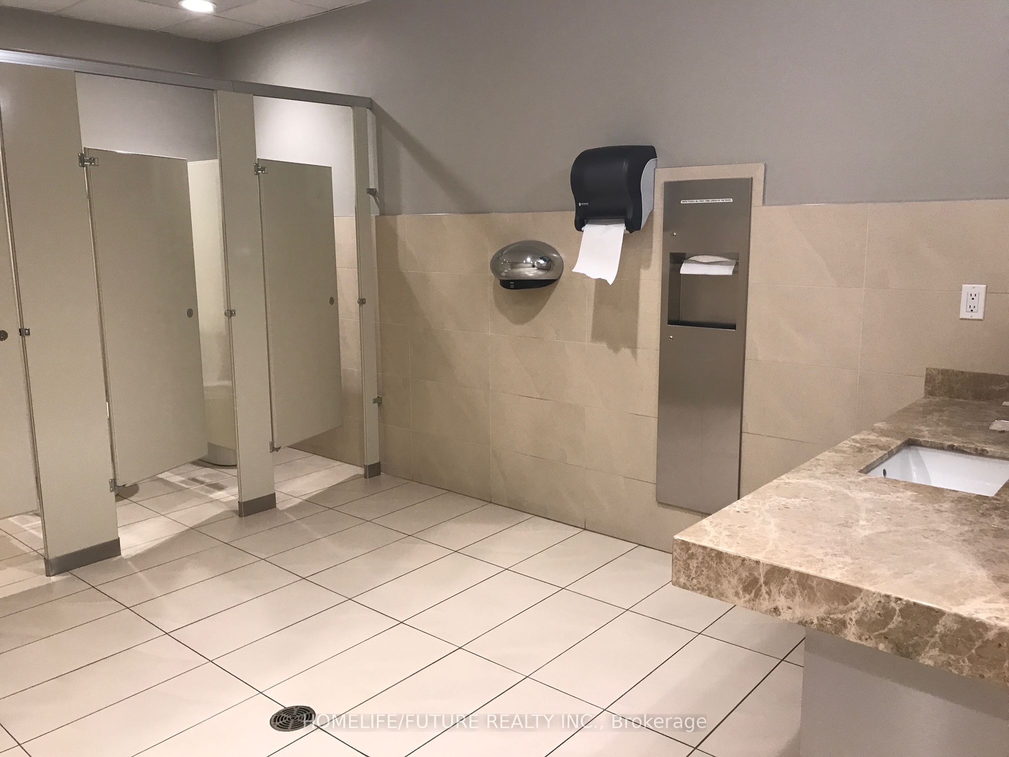 5409 Yonge Street 209 Property Photo 9