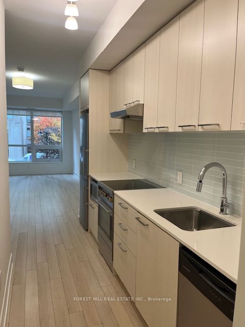 310 Tweedsmuir Avenue 203 Property Photo 11