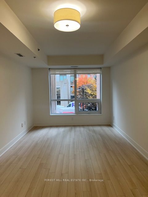 310 Tweedsmuir Avenue 203 Property Photo 12