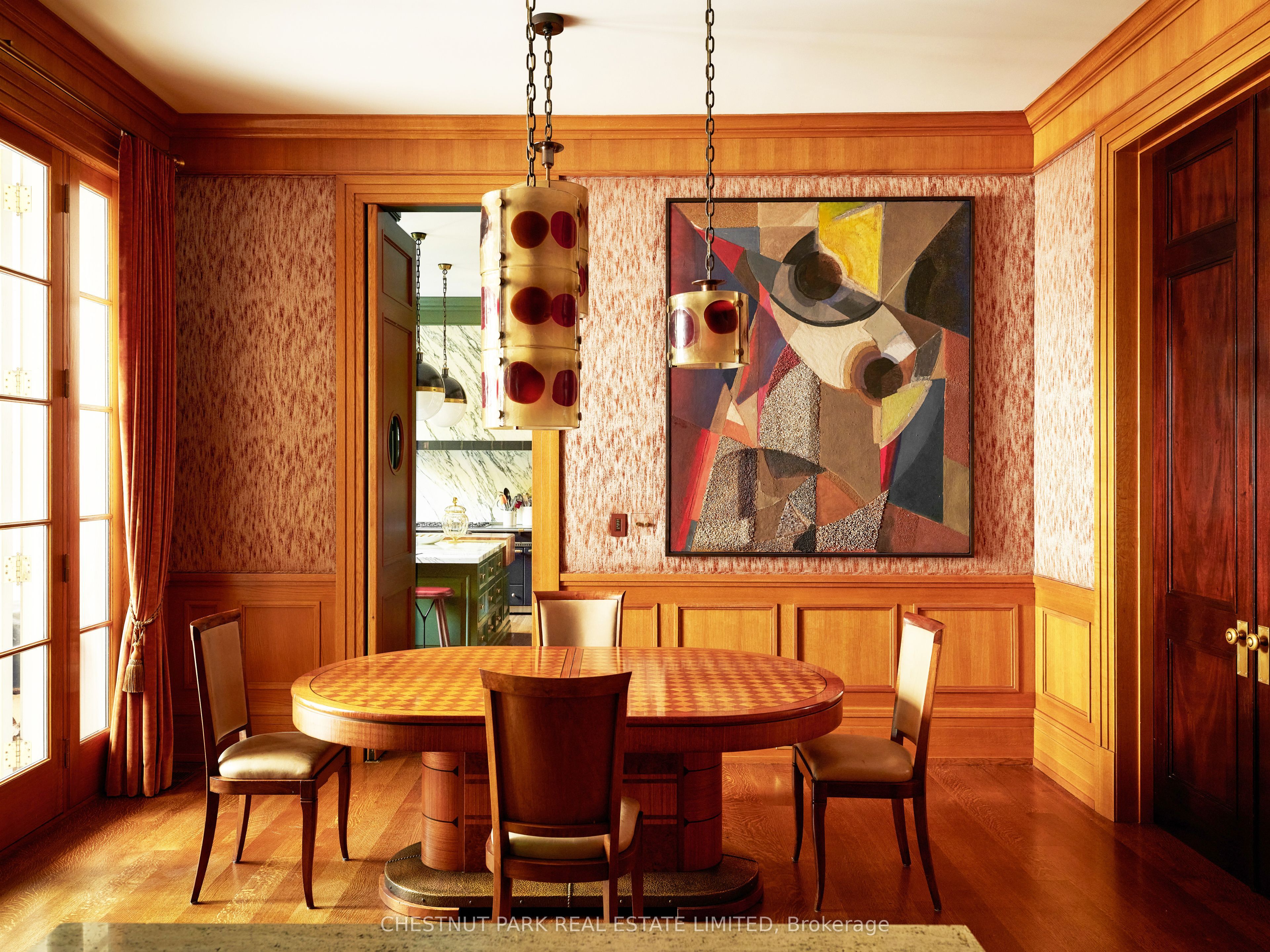 10 Shorncliffe Avenue Property Photo 10