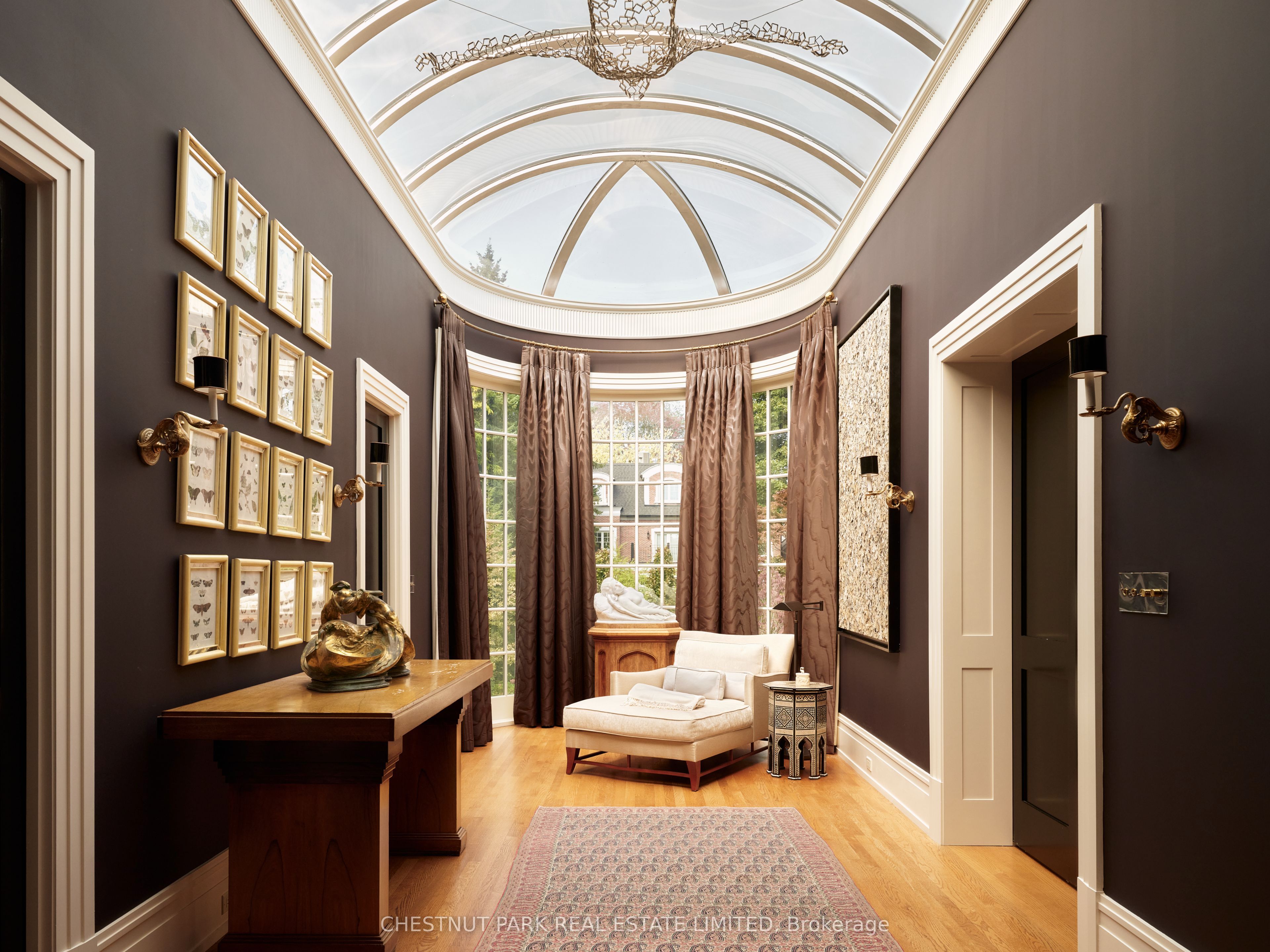 10 Shorncliffe Avenue Property Photo 17