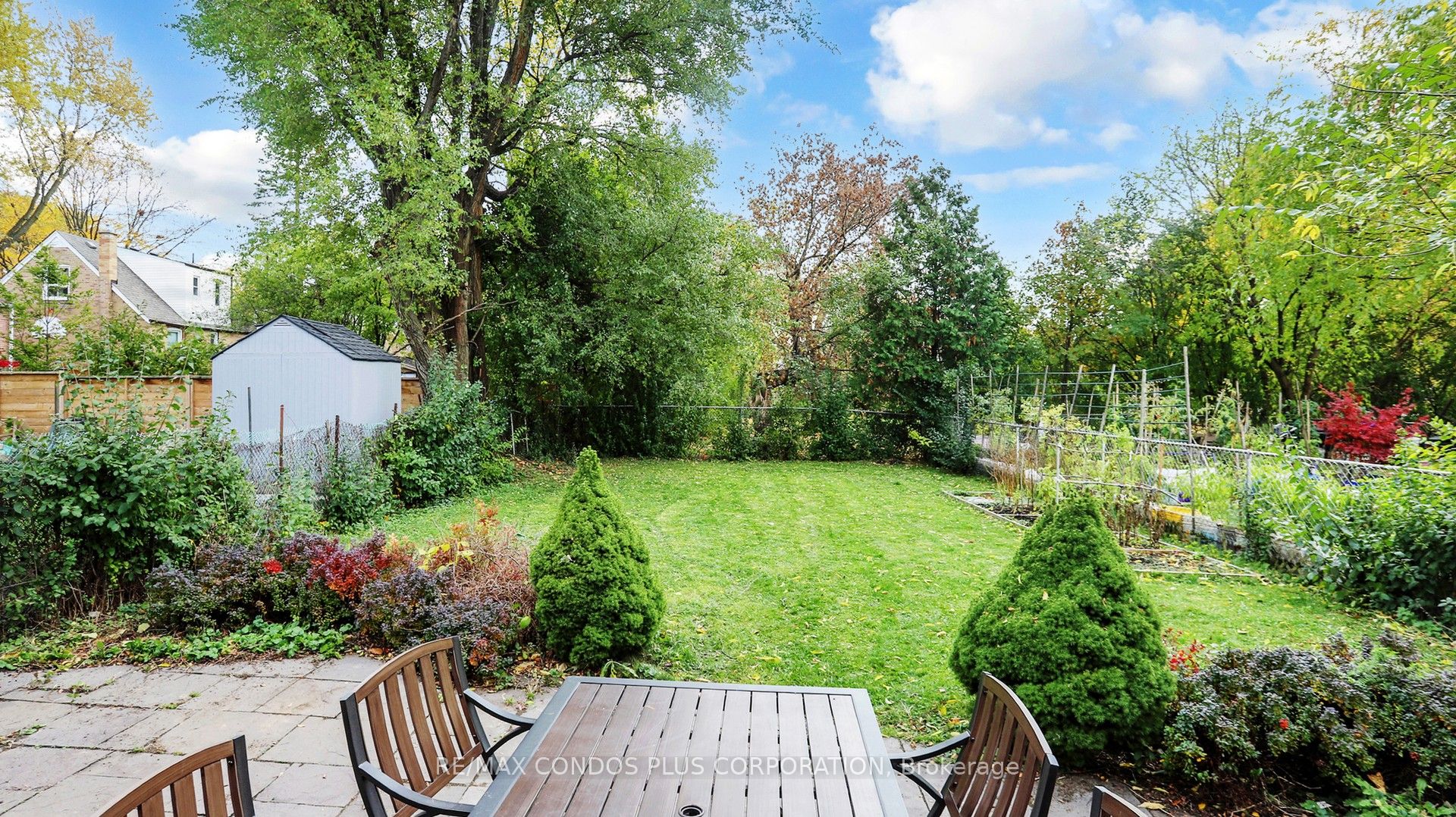 105 Hendon Avenue Property Photo 36