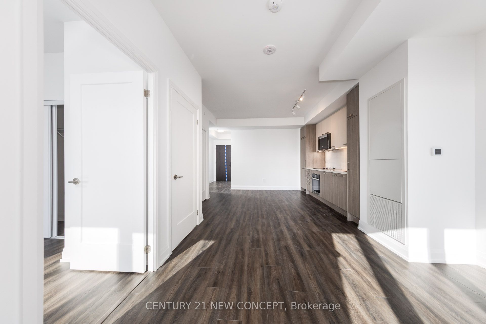 20 Soudan Avenue N 1706 Property Photo 10