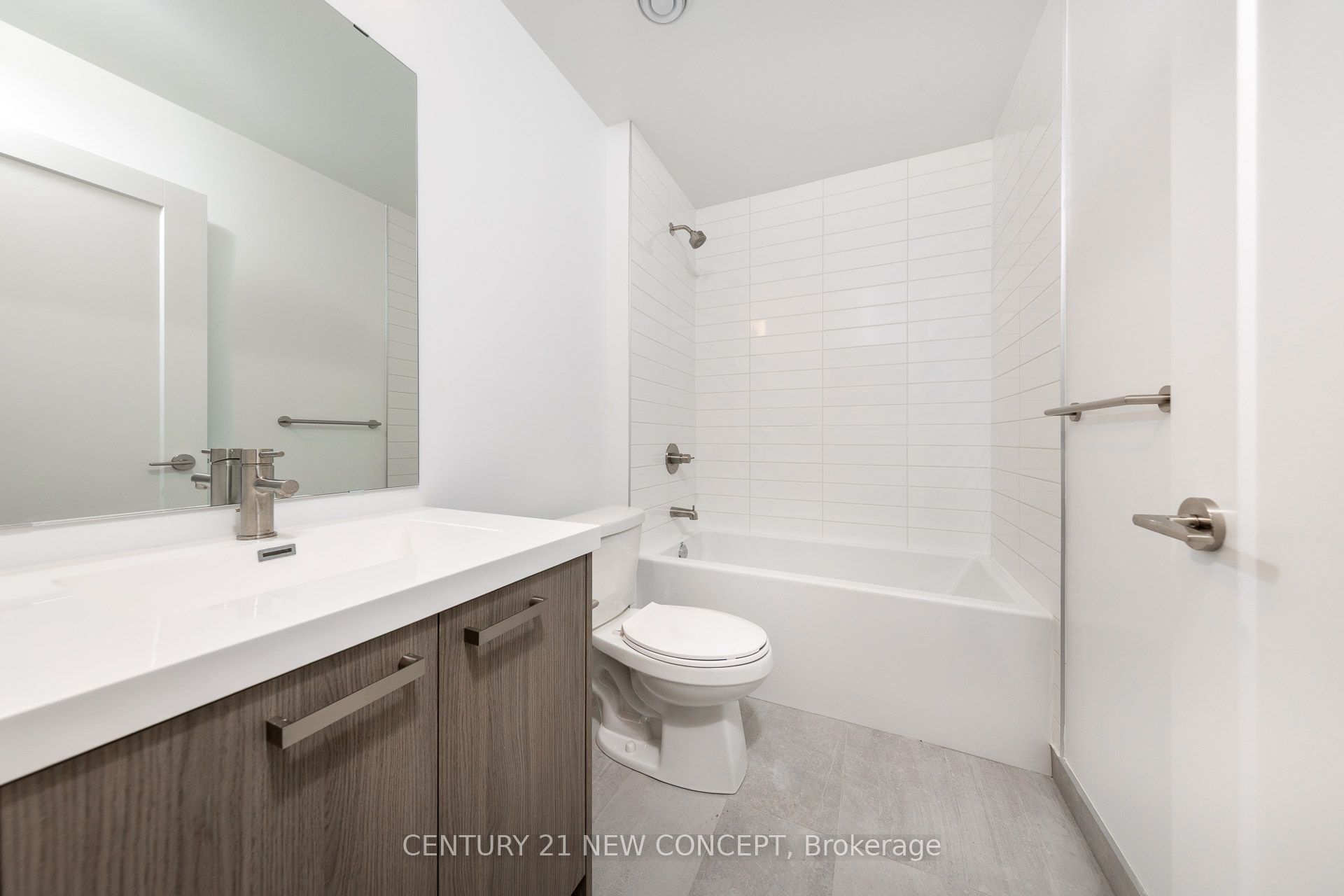 20 Soudan Avenue N 1706 Property Photo 16