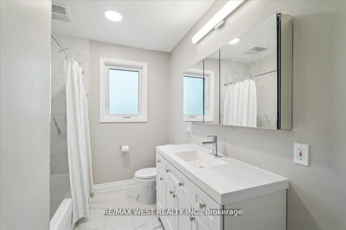 40 Arlstan Drive Property Photo 14