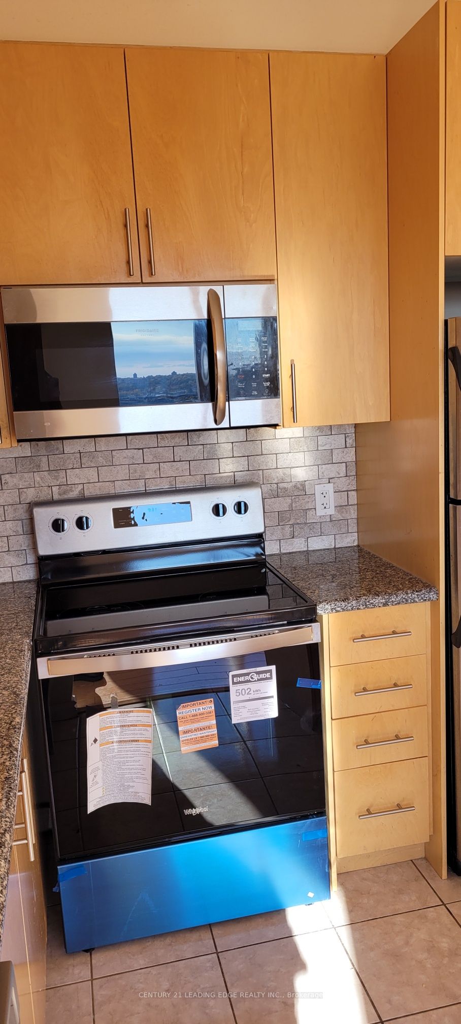 135 Wynford Drive 1803 Property Photo 3