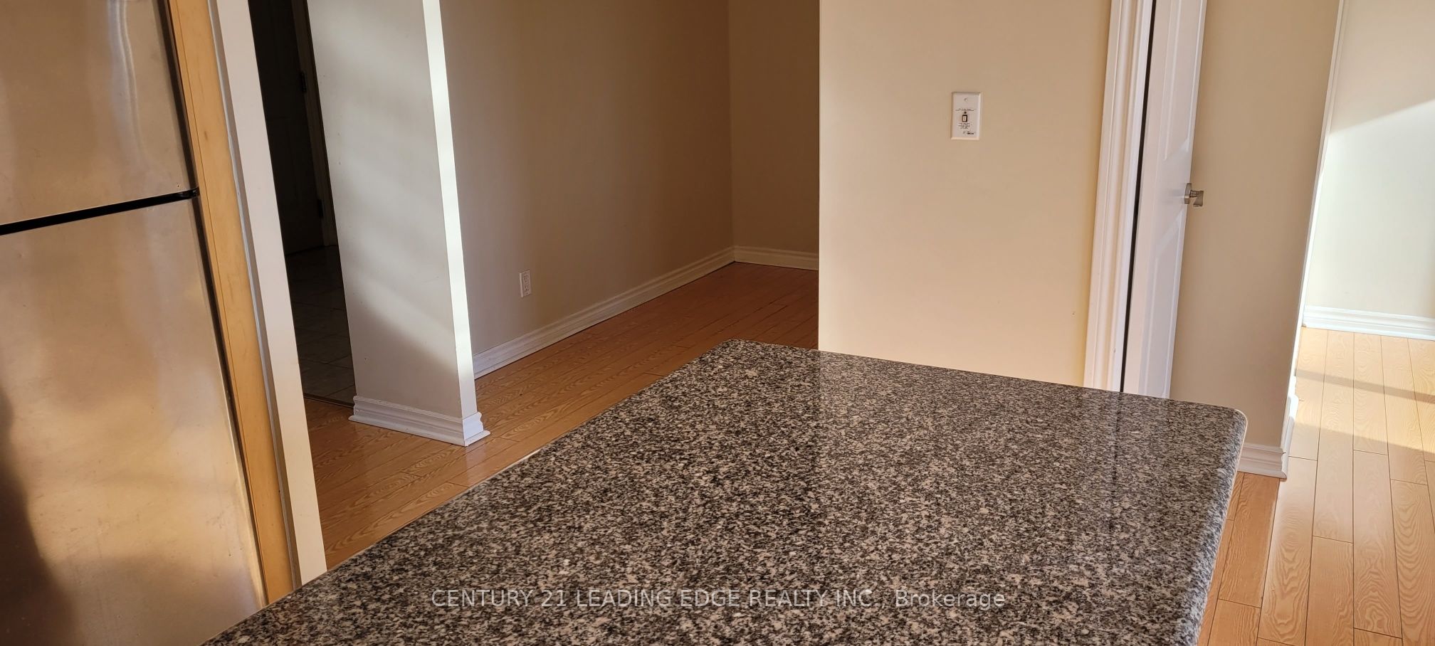 135 Wynford Drive 1803 Property Photo 15