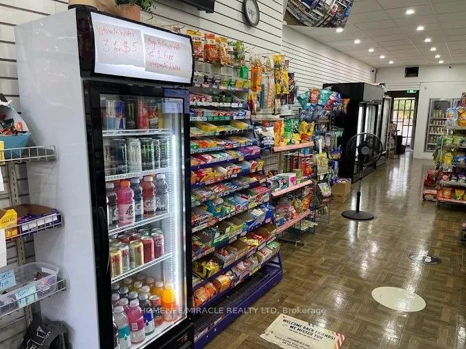 963 Eglinton Avenue W Property Photo 2