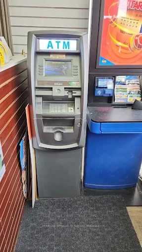 963 Eglinton Avenue W Property Photo 5