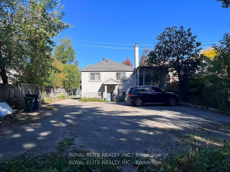 89 Finch Ave East Avenue Property Photo 1