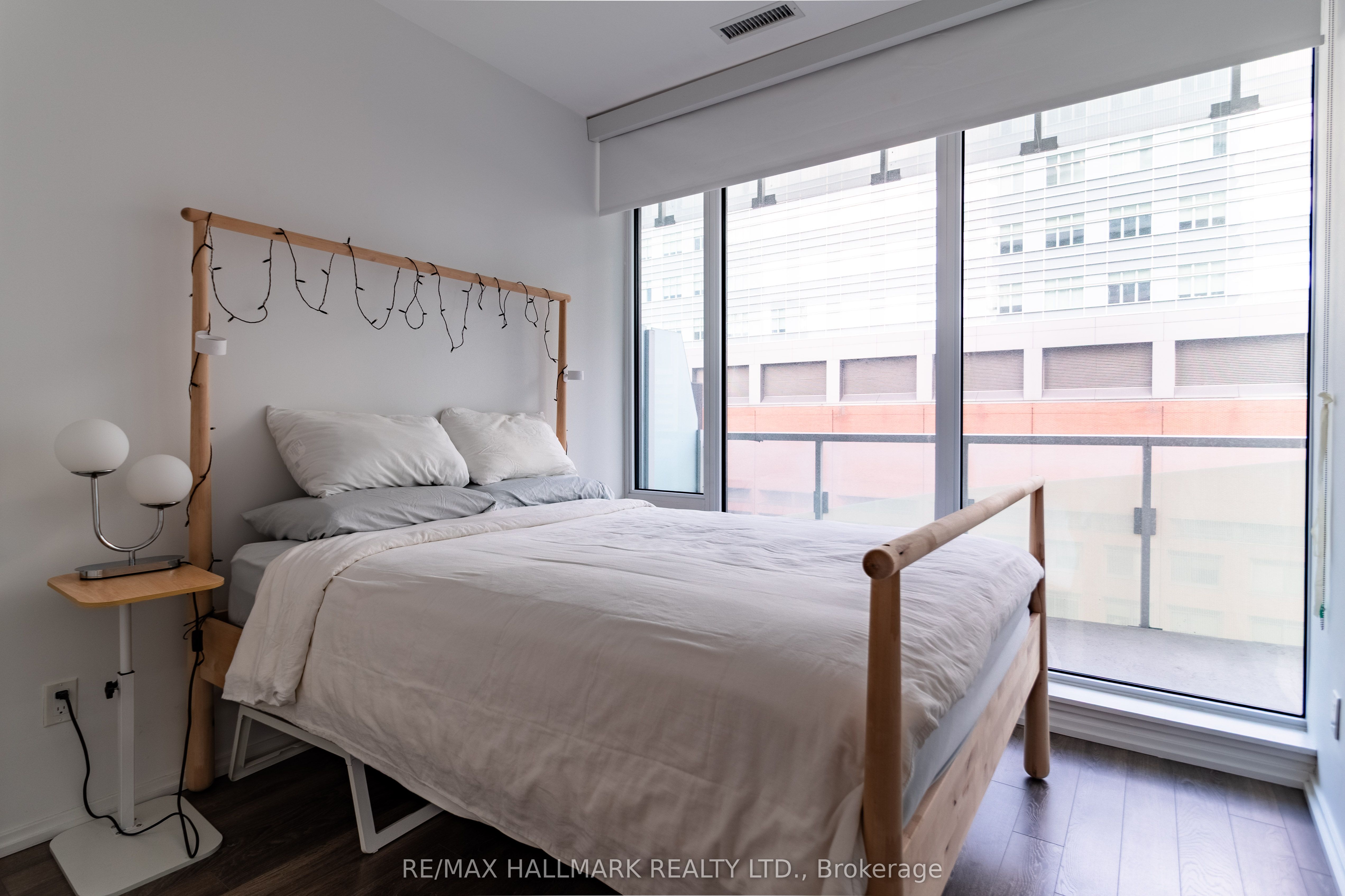 197 Yonge Street 1105 Property Photo 15