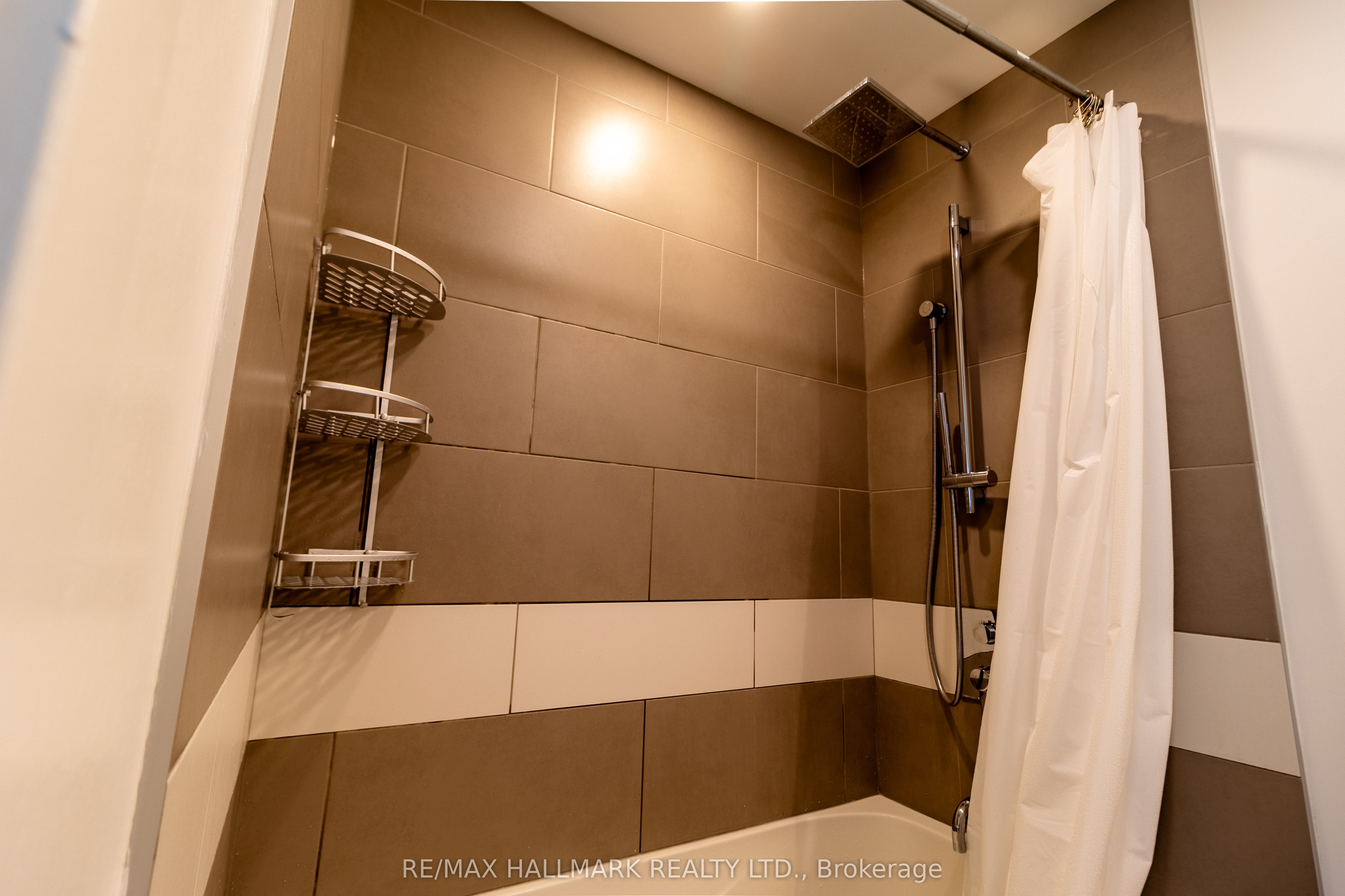 197 Yonge Street 1105 Property Photo 22