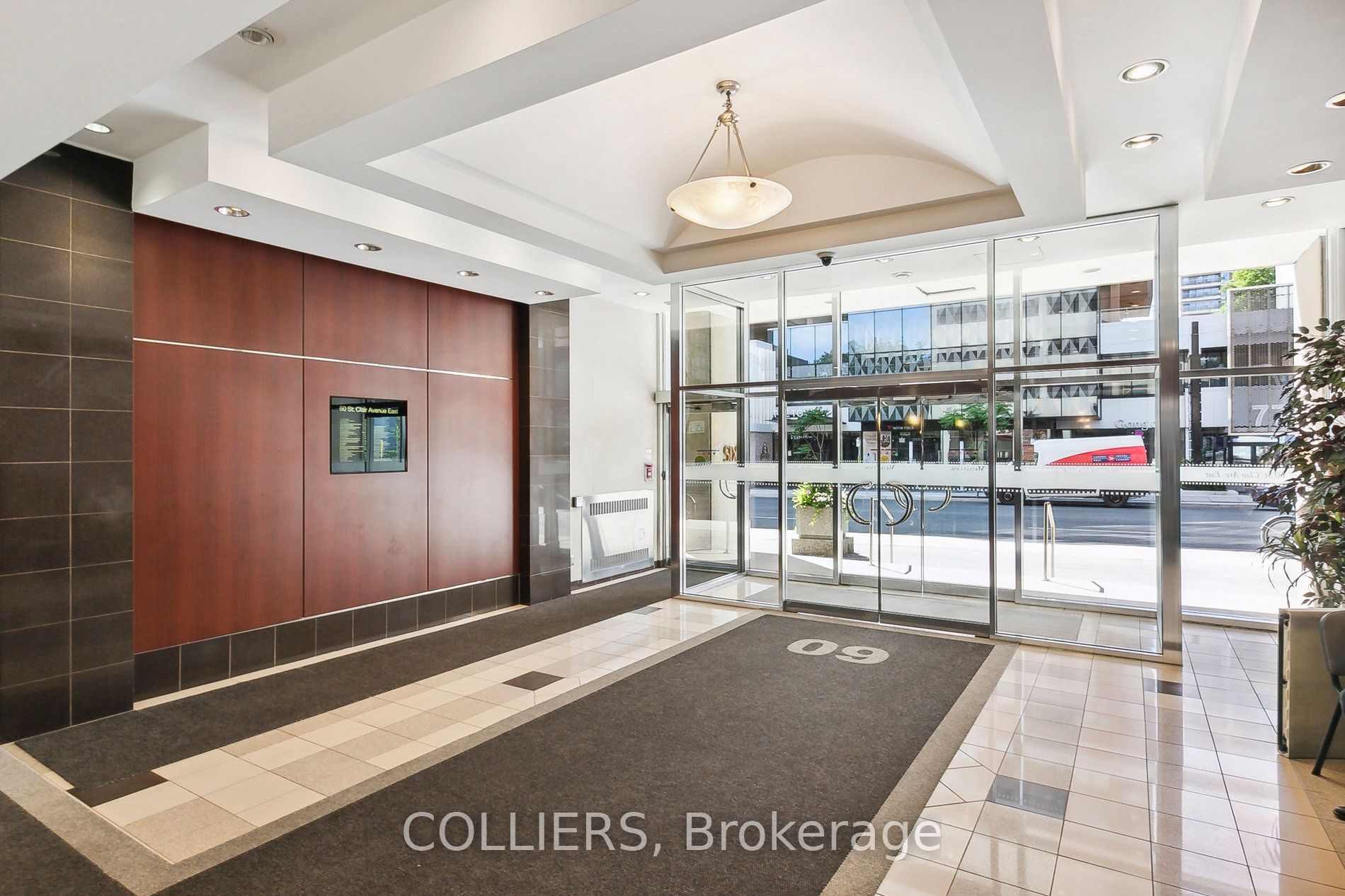 60 St Clair Avenue E 1006 Property Photo 4