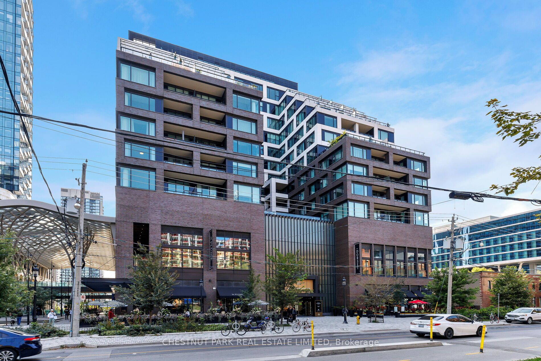 455 Wellington Street W 907 Property Photo 34