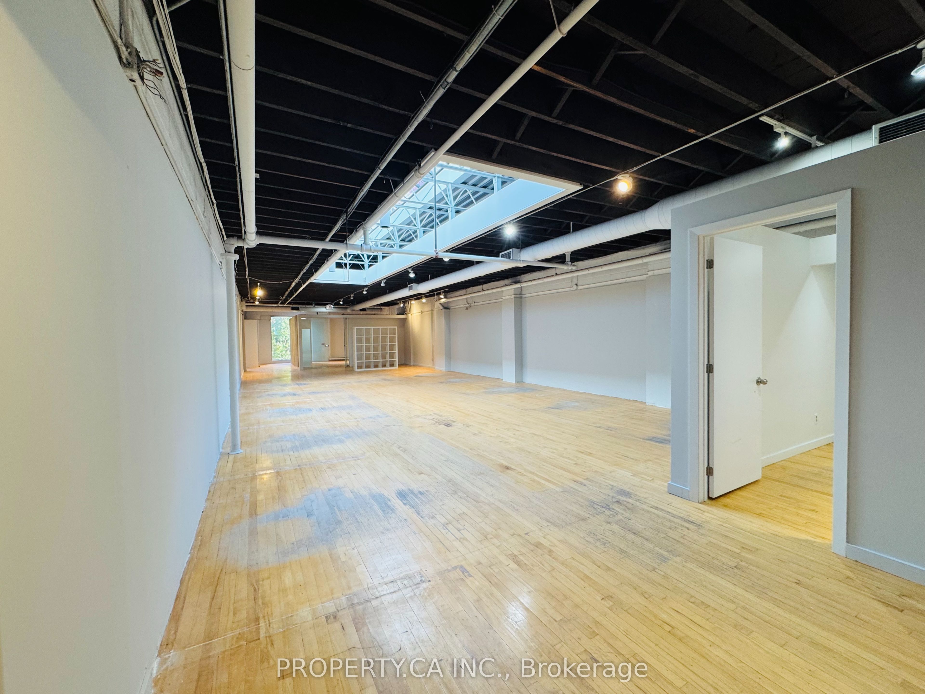 170 Bedford Road 302 Property Photo 3