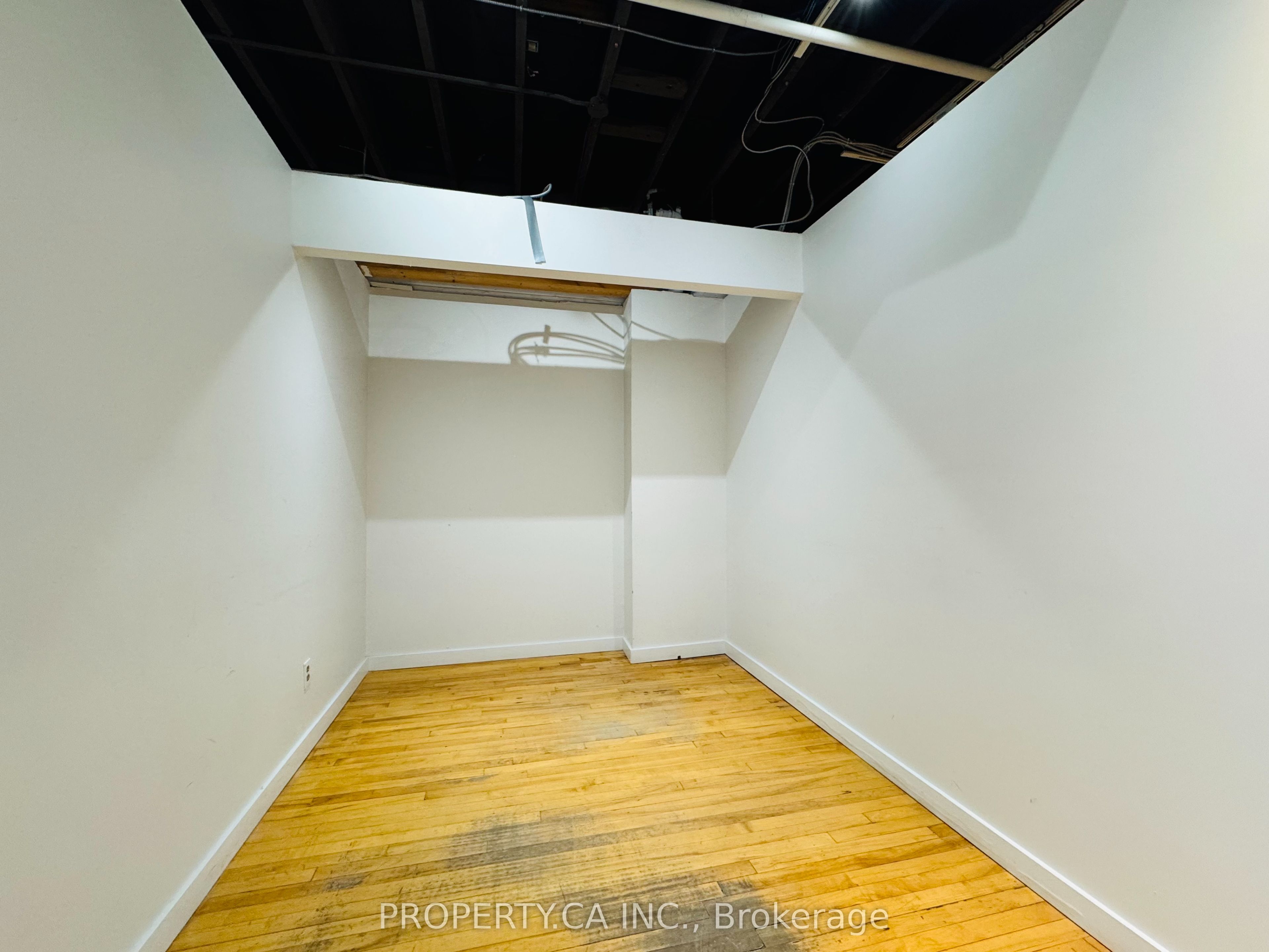 170 Bedford Road 302 Property Photo 6