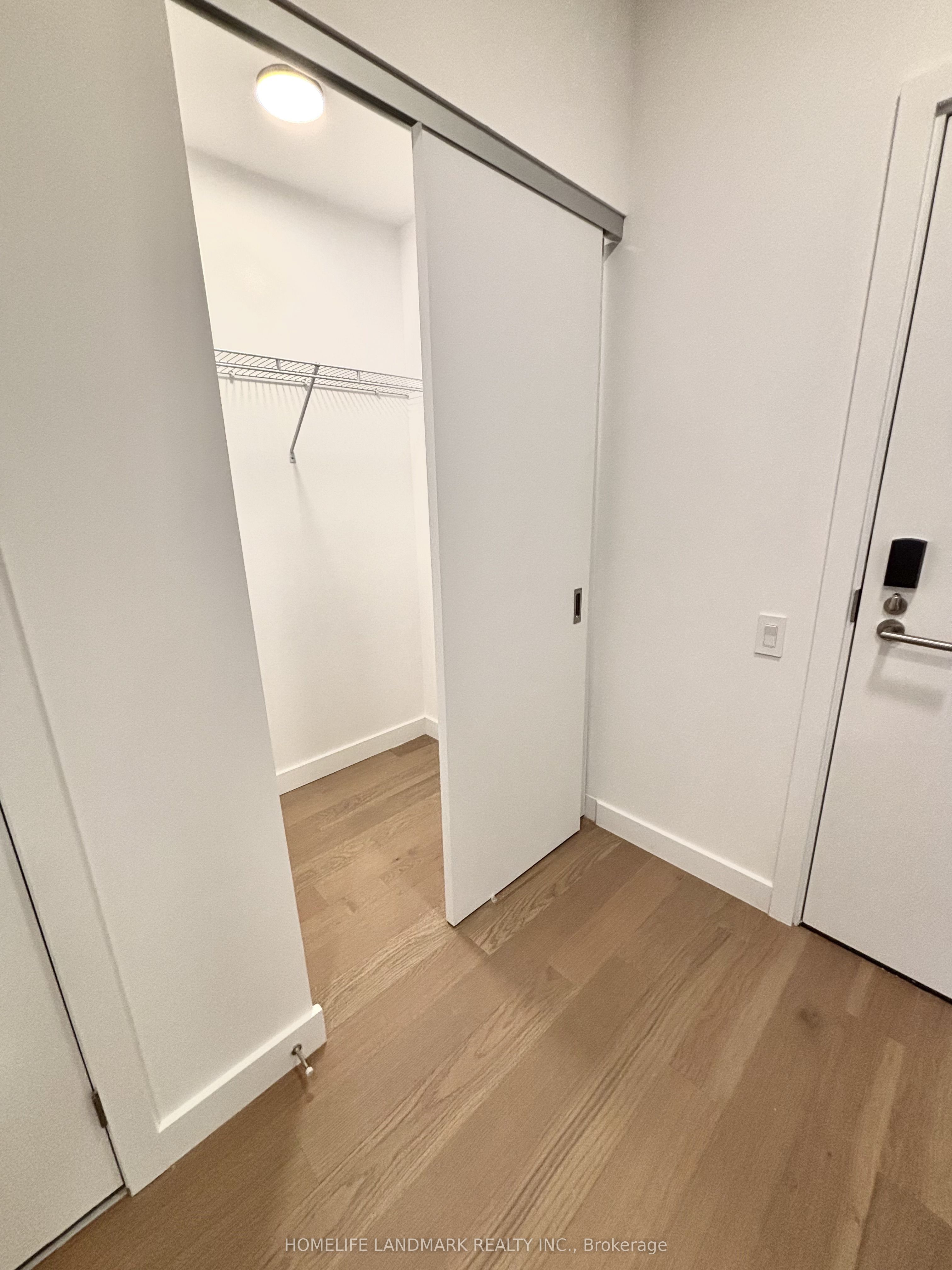 1720 Bayview Avenue 321 Property Photo 2