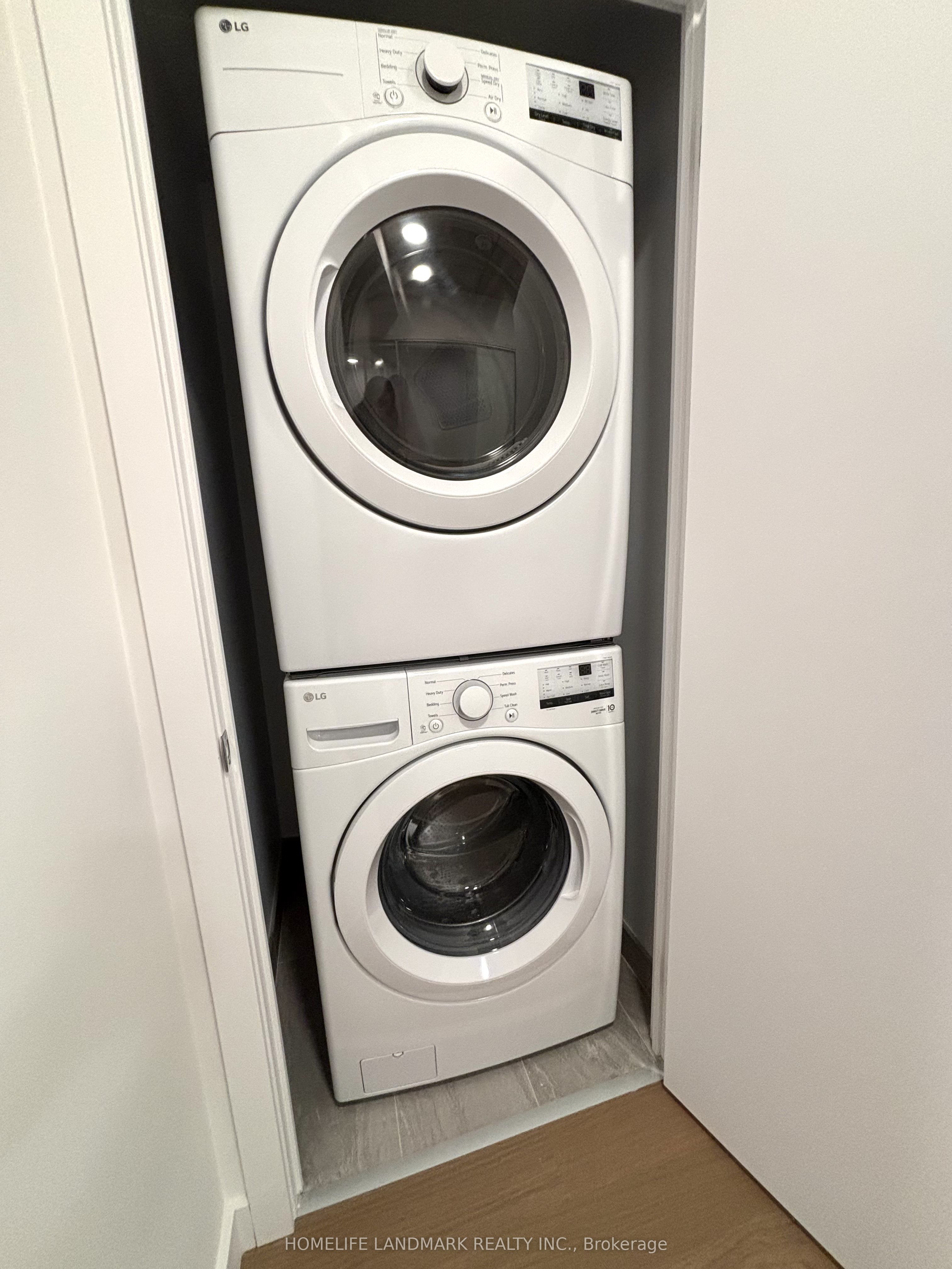 1720 Bayview Avenue 321 Property Photo 3