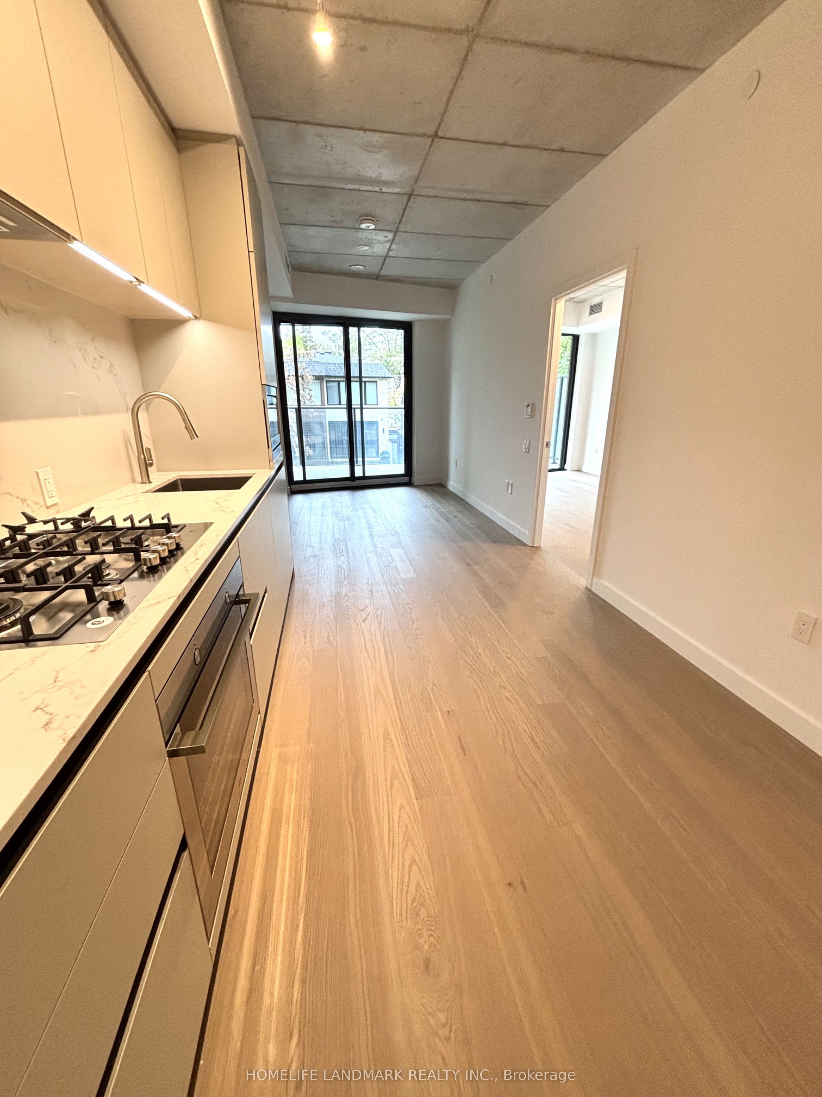 1720 Bayview Avenue 321 Property Photo 9