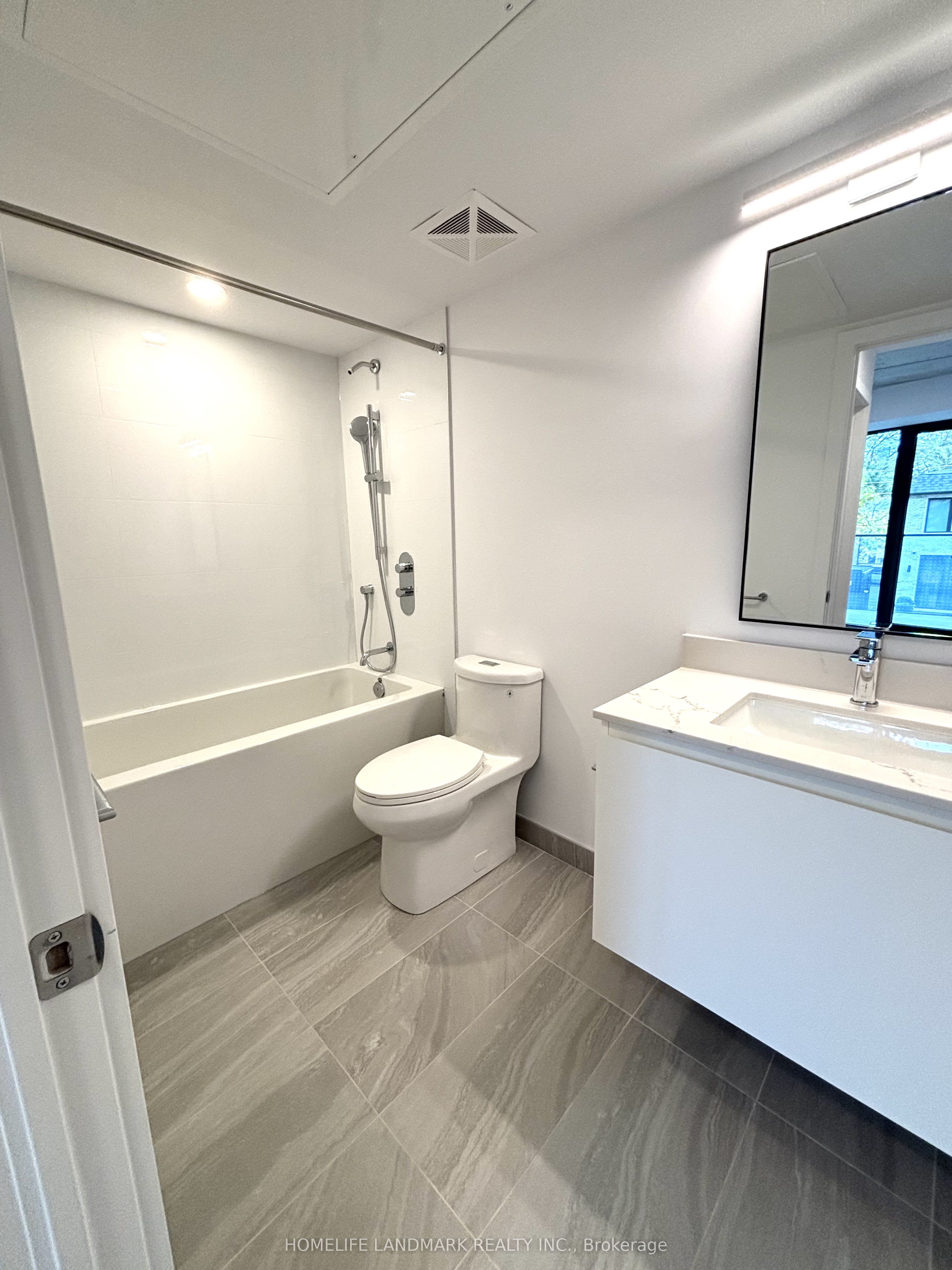 1720 Bayview Avenue 321 Property Photo 12