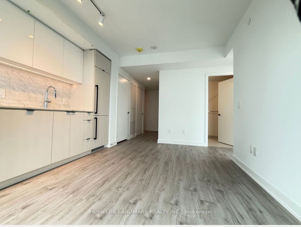 252 Church Street Property Photo 2