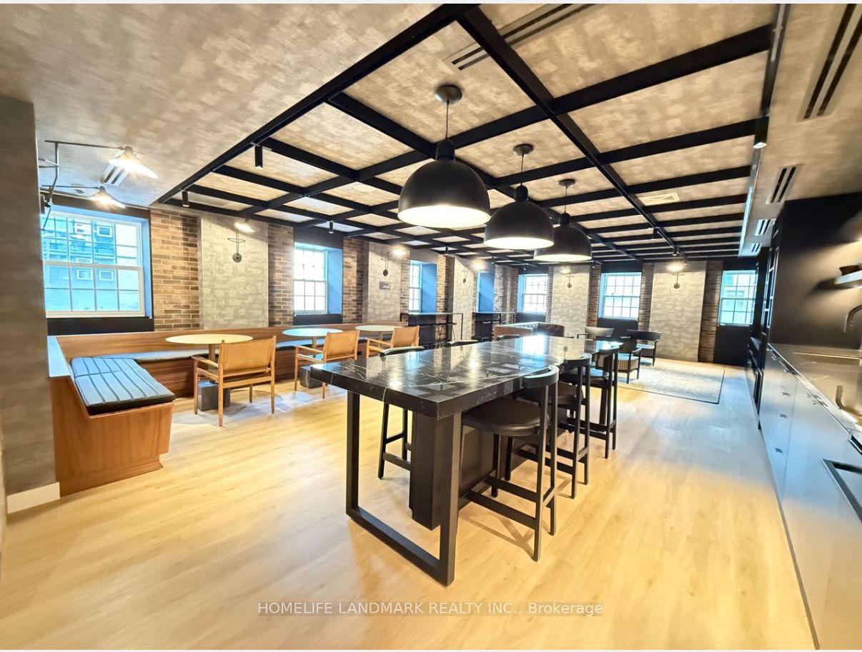 252 Church Street Property Photo 24