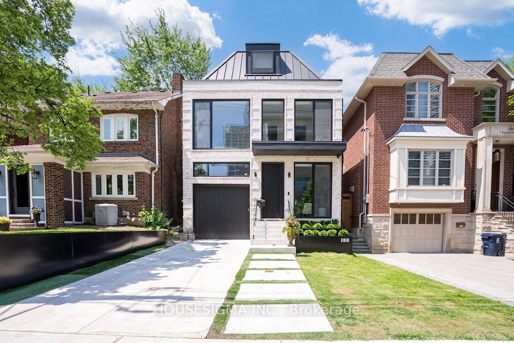 188 Duplex Avenue Property Photo 1