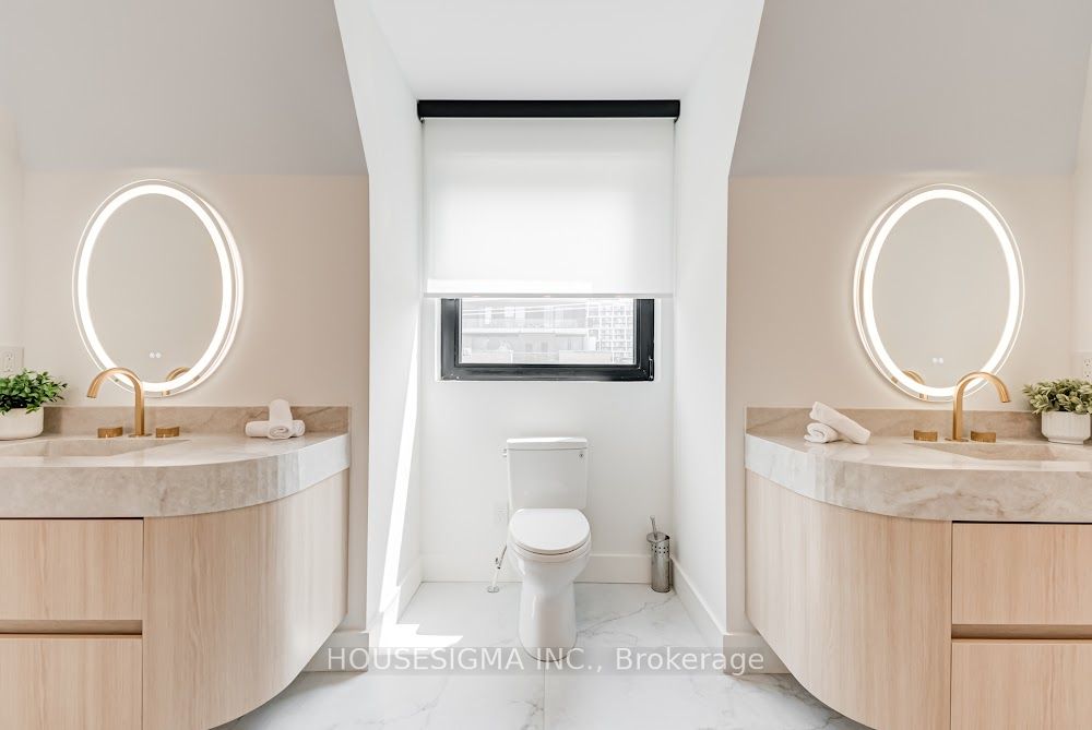 188 Duplex Avenue Property Photo 41