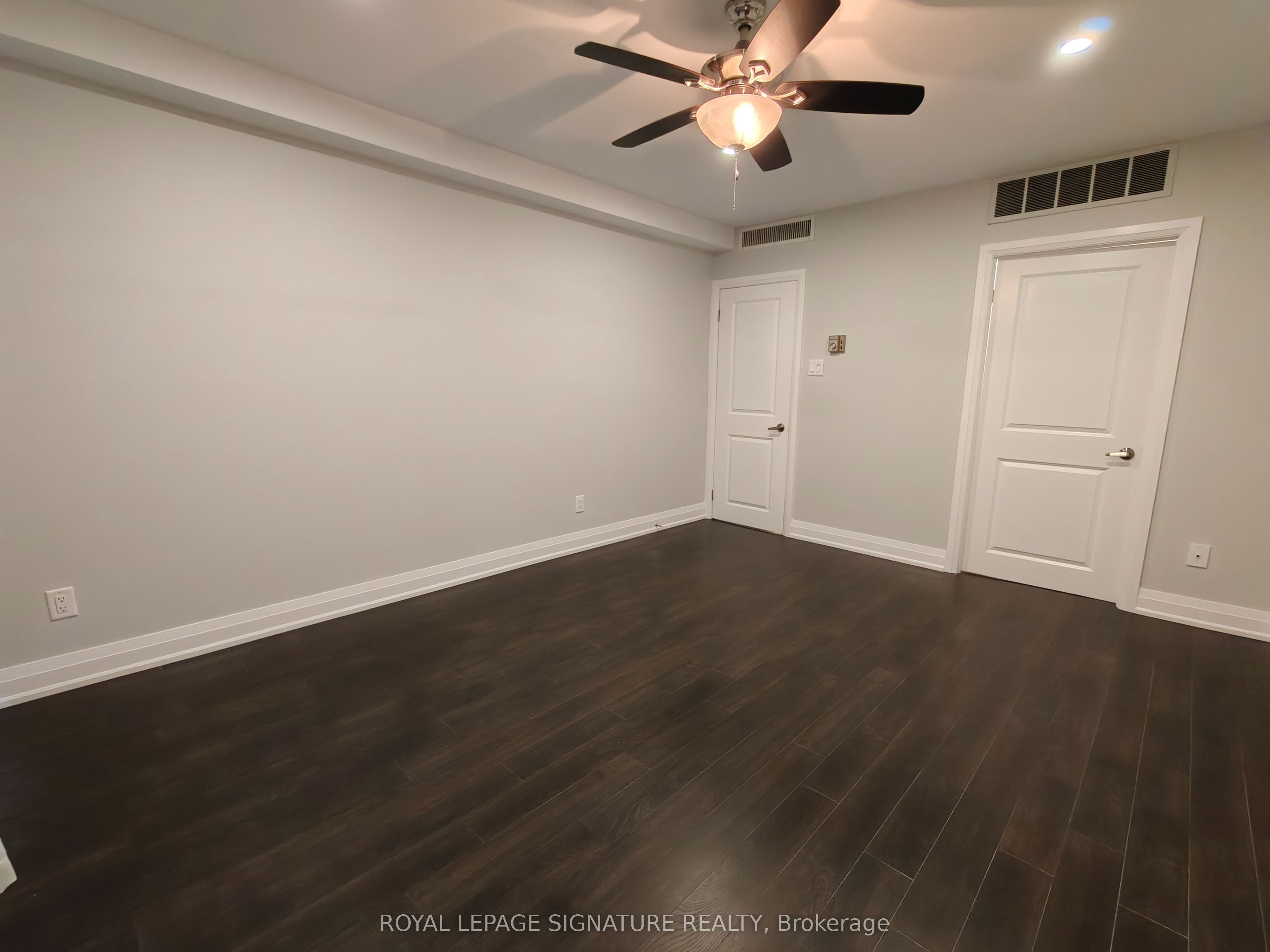 55 Harbour Square 512 Property Photo 22