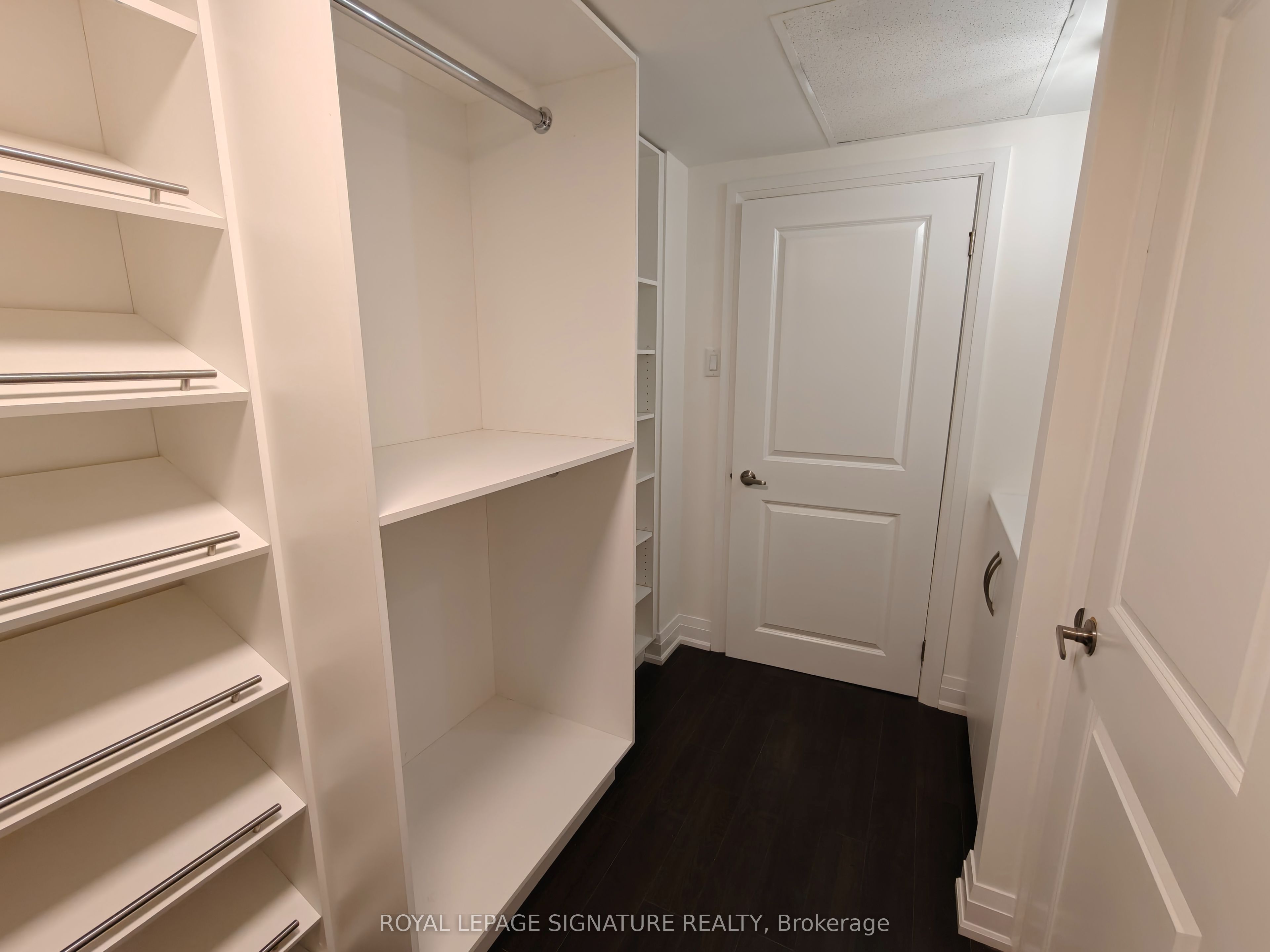 55 Harbour Square 512 Property Photo 26