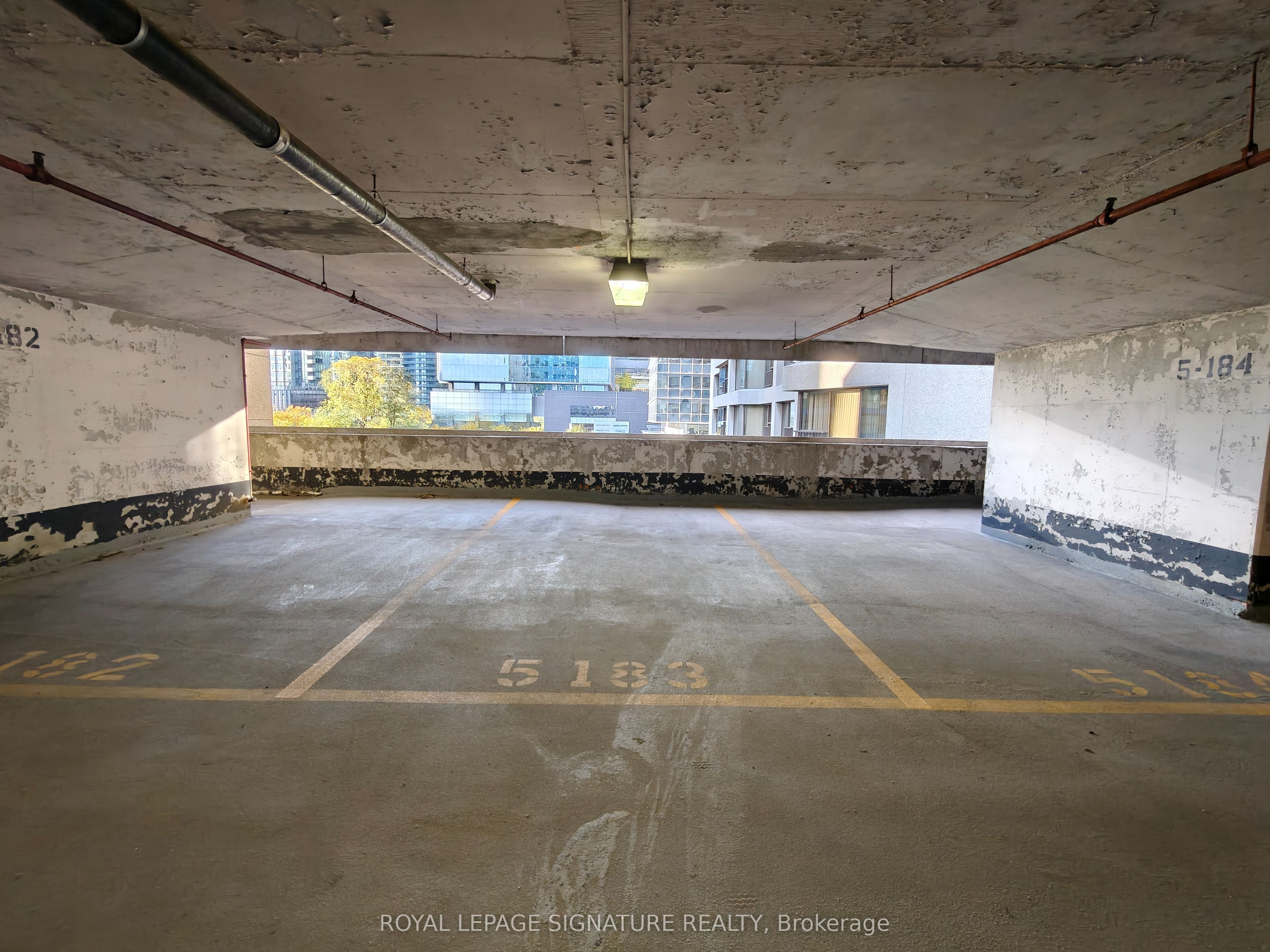 55 Harbour Square 512 Property Photo 31