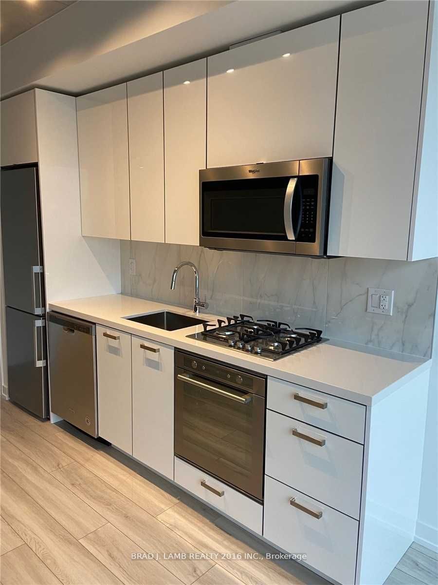 458 Richmond Street W 1103 Property Photo 2