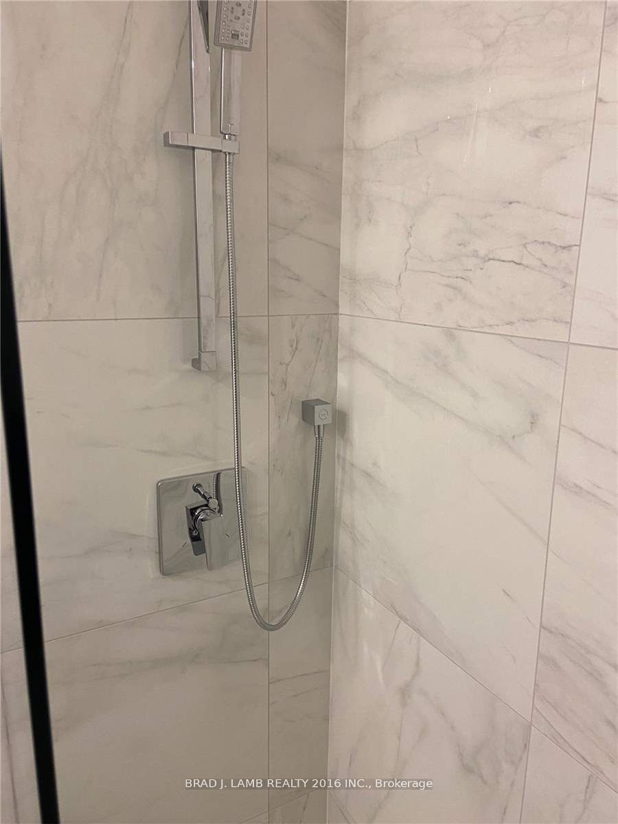 458 Richmond Street W 1103 Property Photo 6