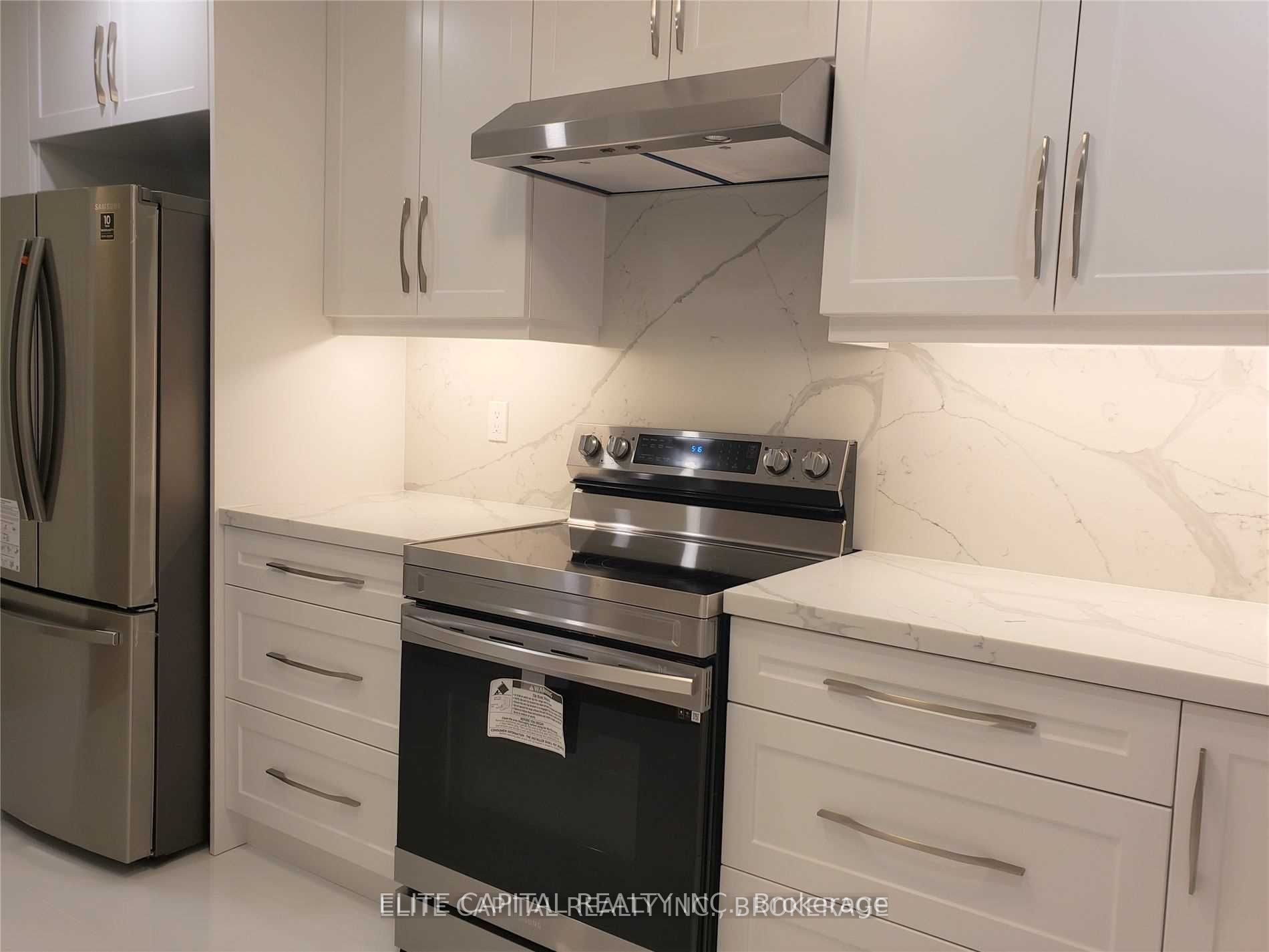 4 Bards Walk Way Property Photo 3