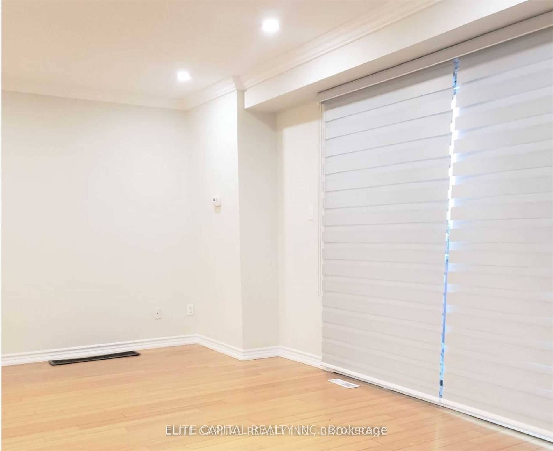 4 Bards Walk Way Property Photo 5