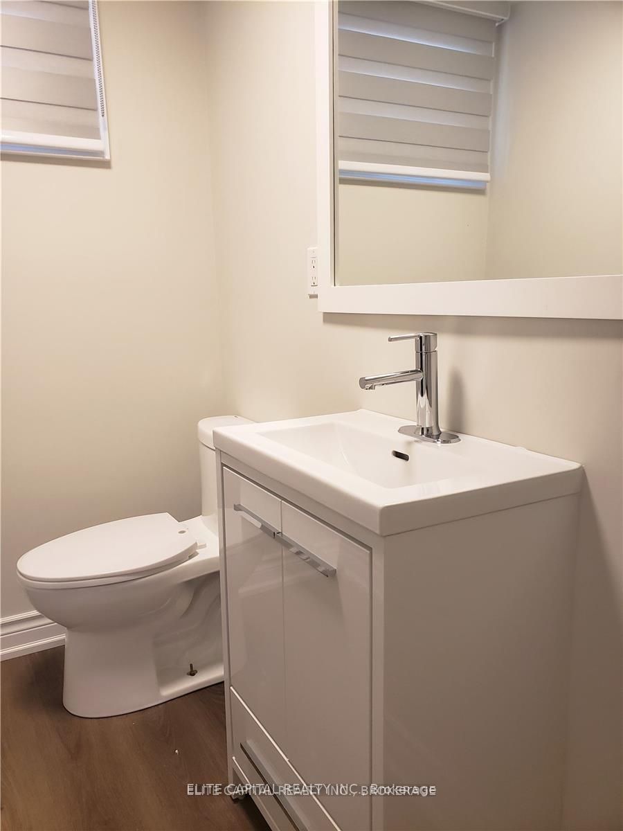 4 Bards Walk Way Property Photo 11