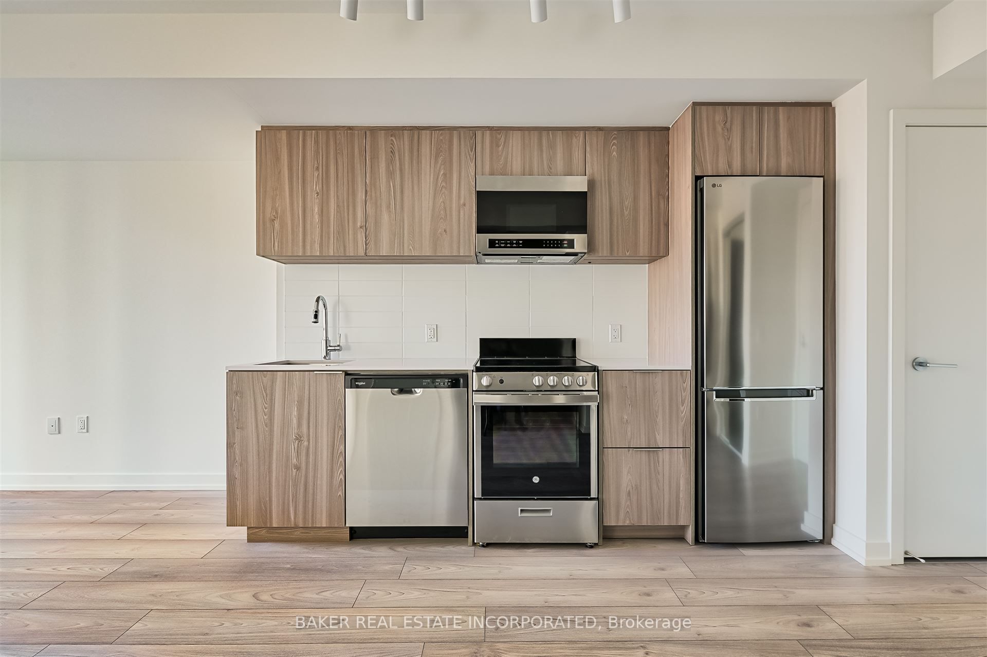 223 Redpath Avenue 2906 Property Photo 5