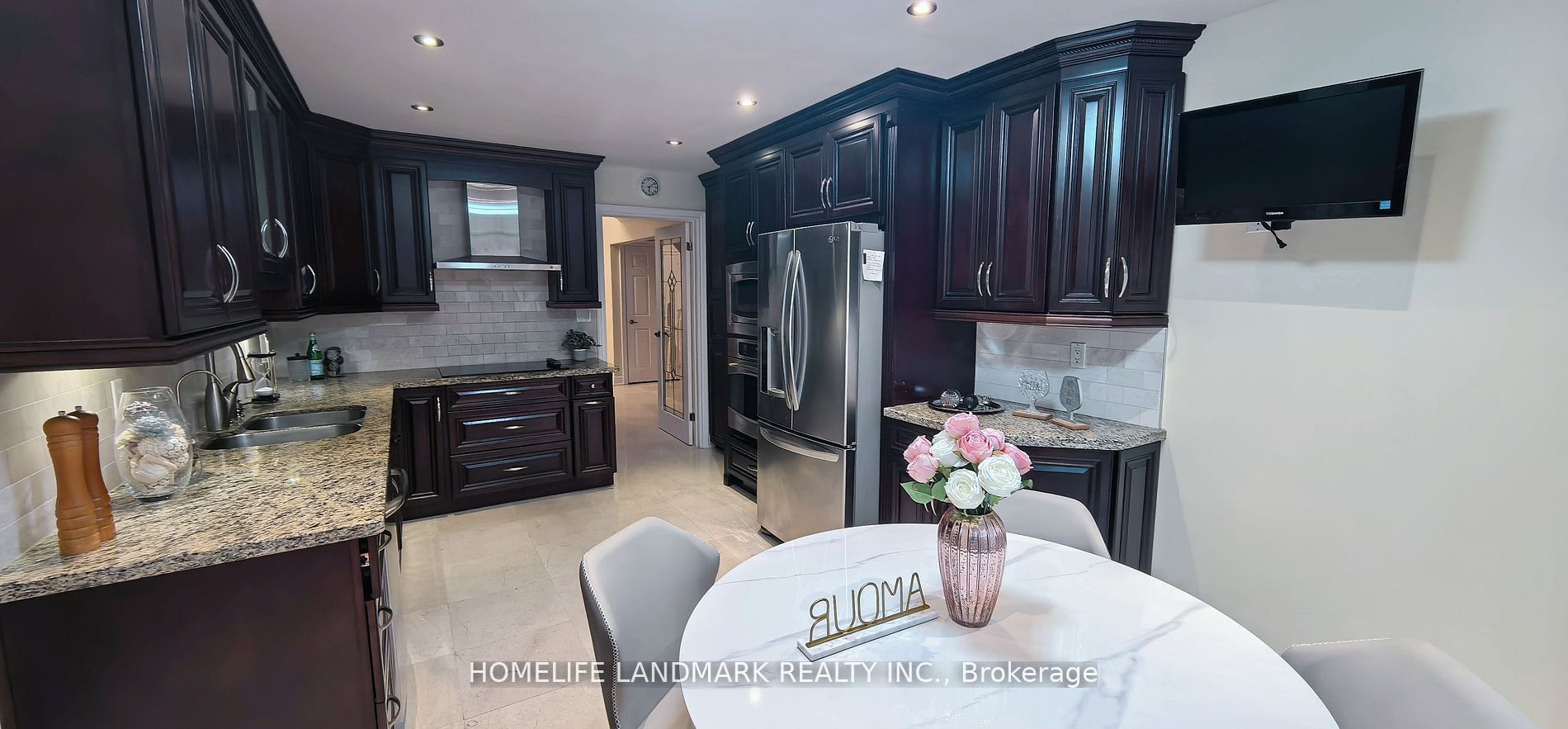 12 Clarinda Drive Property Photo 3