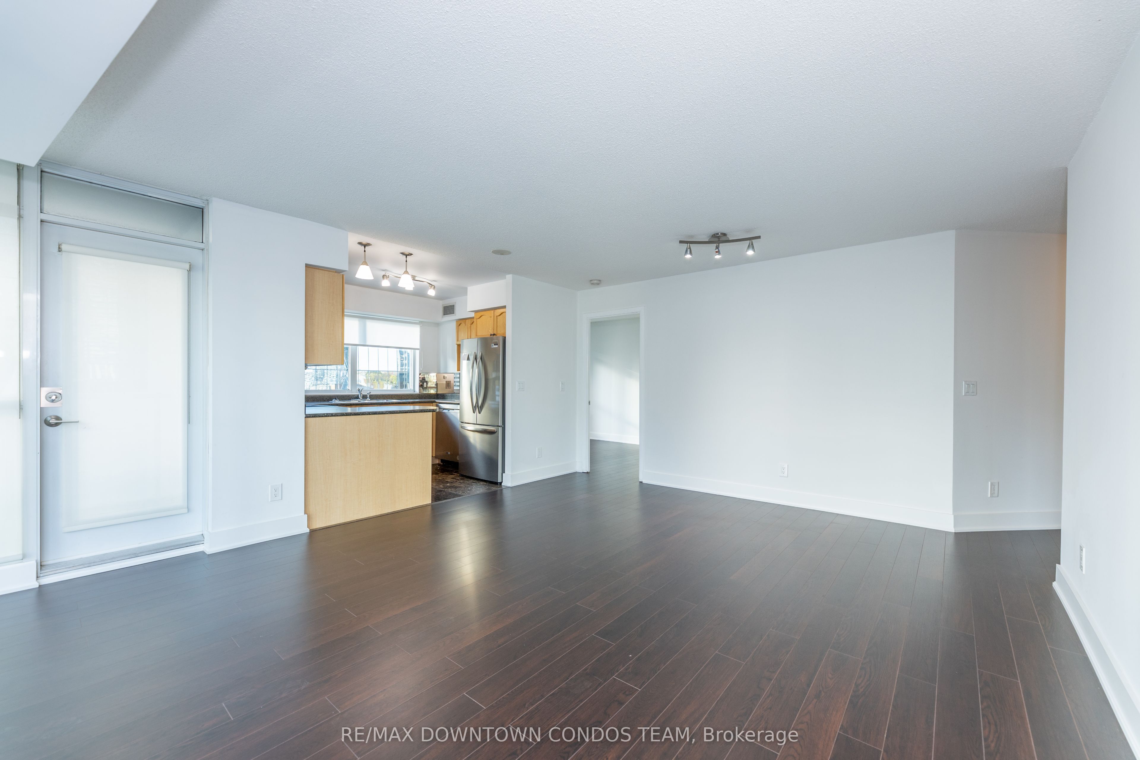 18 Yonge Street 1712 Property Photo 19