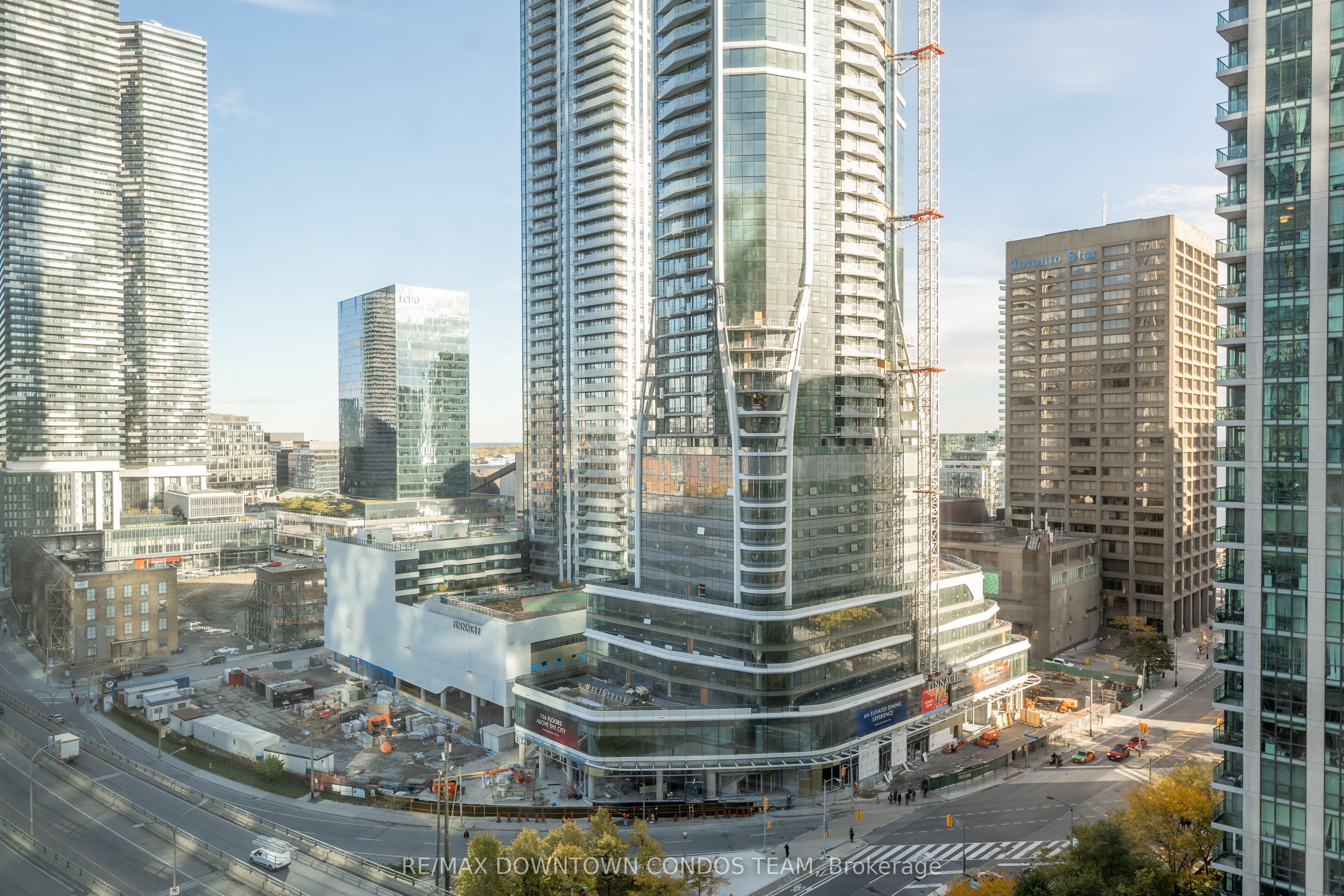 18 Yonge Street 1712 Property Photo 40