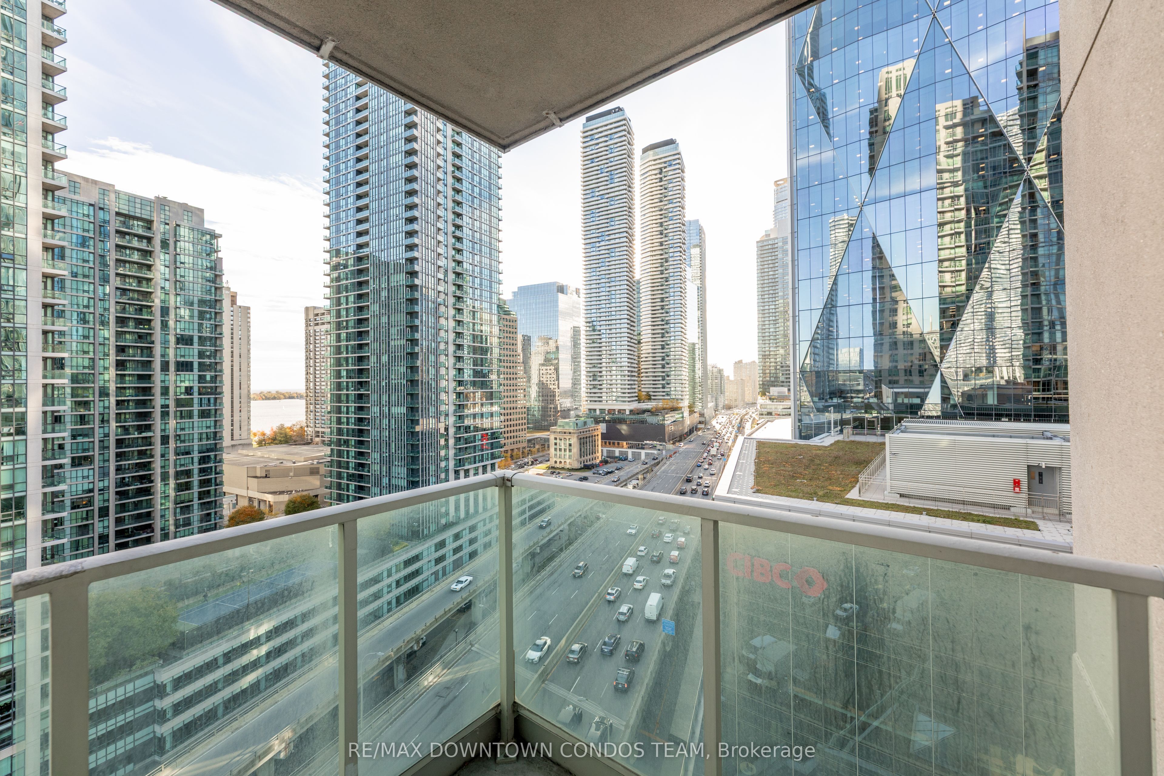 18 Yonge Street 1712 Property Photo 41