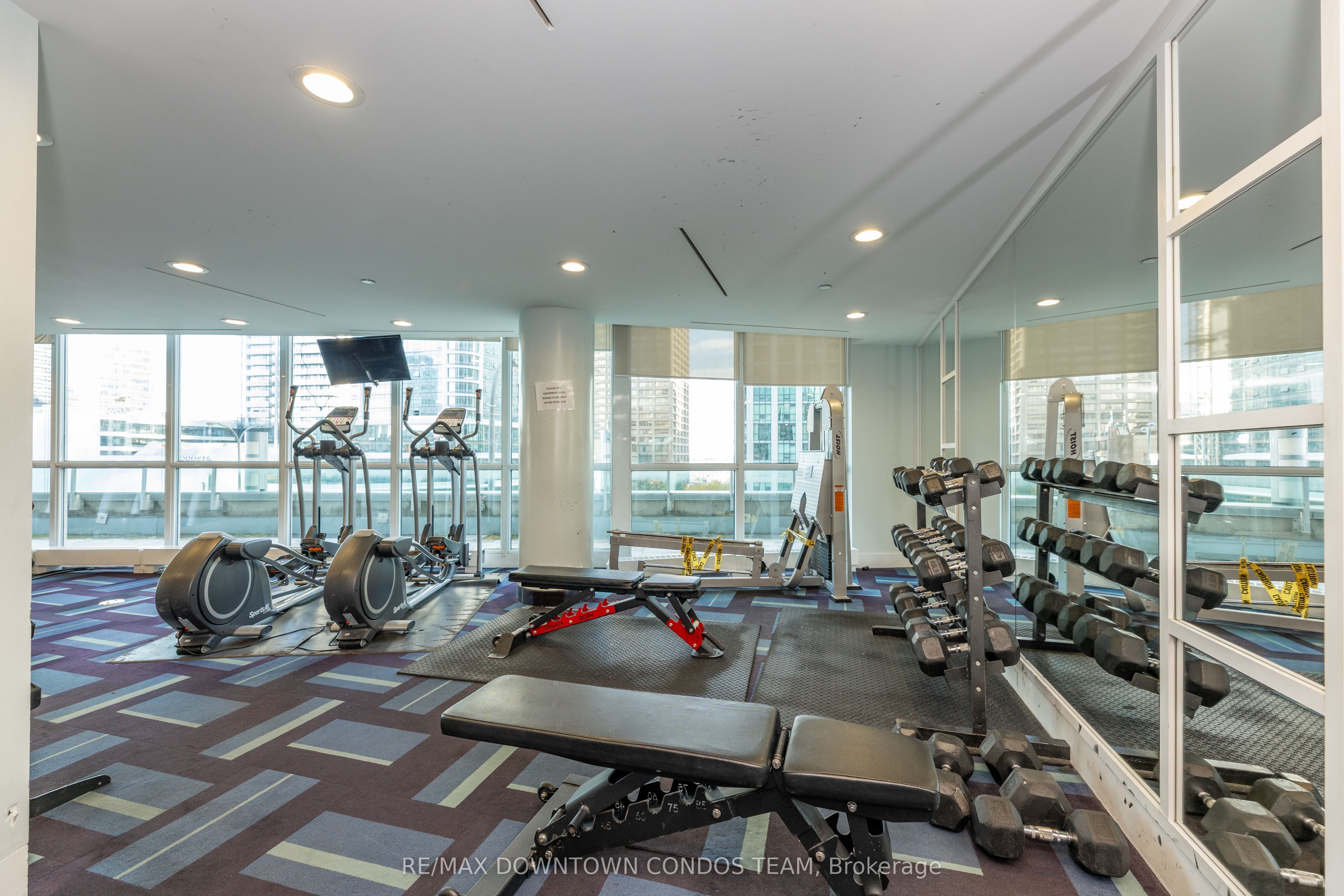 18 Yonge Street 1712 Property Photo 46